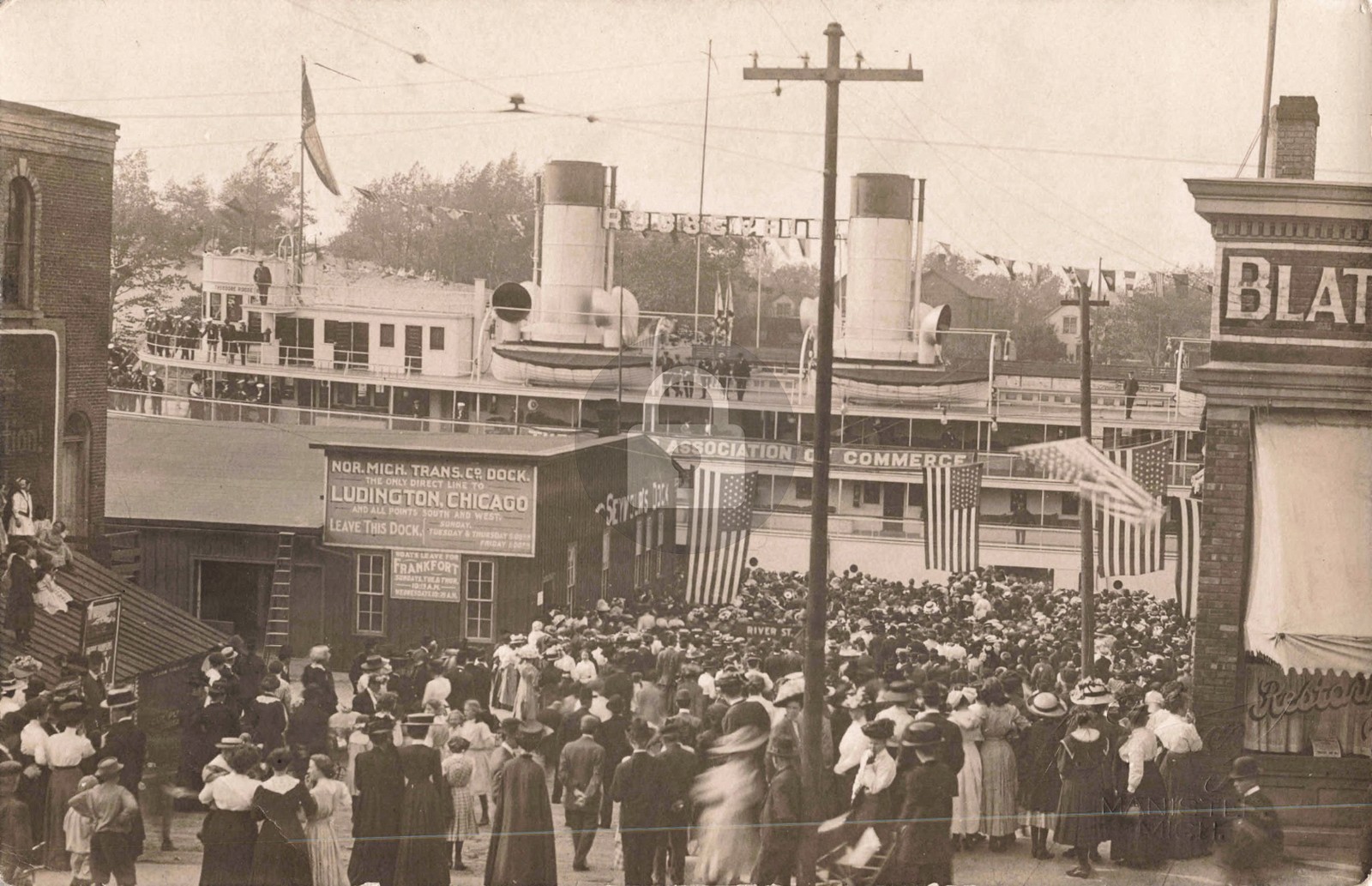 Crowd at Dock, Manistee MI Michigan 1910 RPPC Photo Postcard COPY