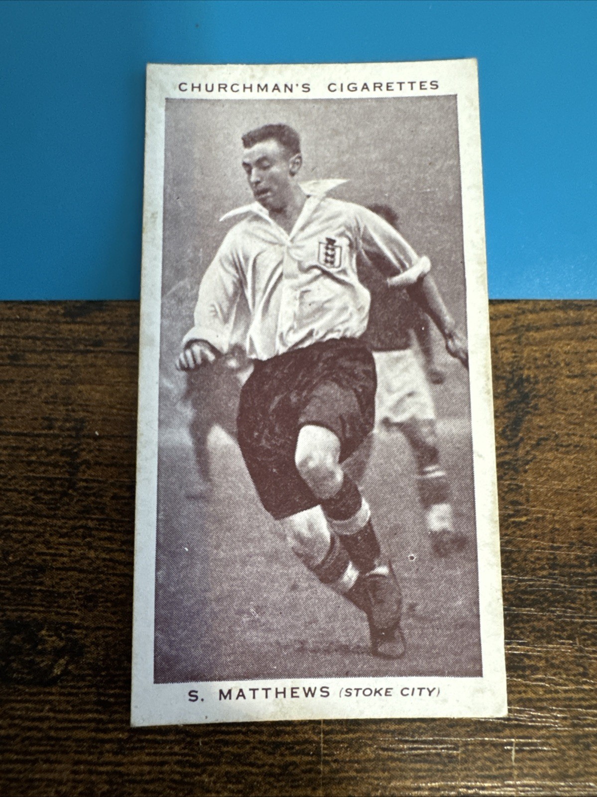 1938 Churchman's Association Footballers - #29 Stanley Matthews (RC) (inv # 101) 1938 Churchman's Association Footballers - #29 Stanley Matthews (RC) (inv # 101)
