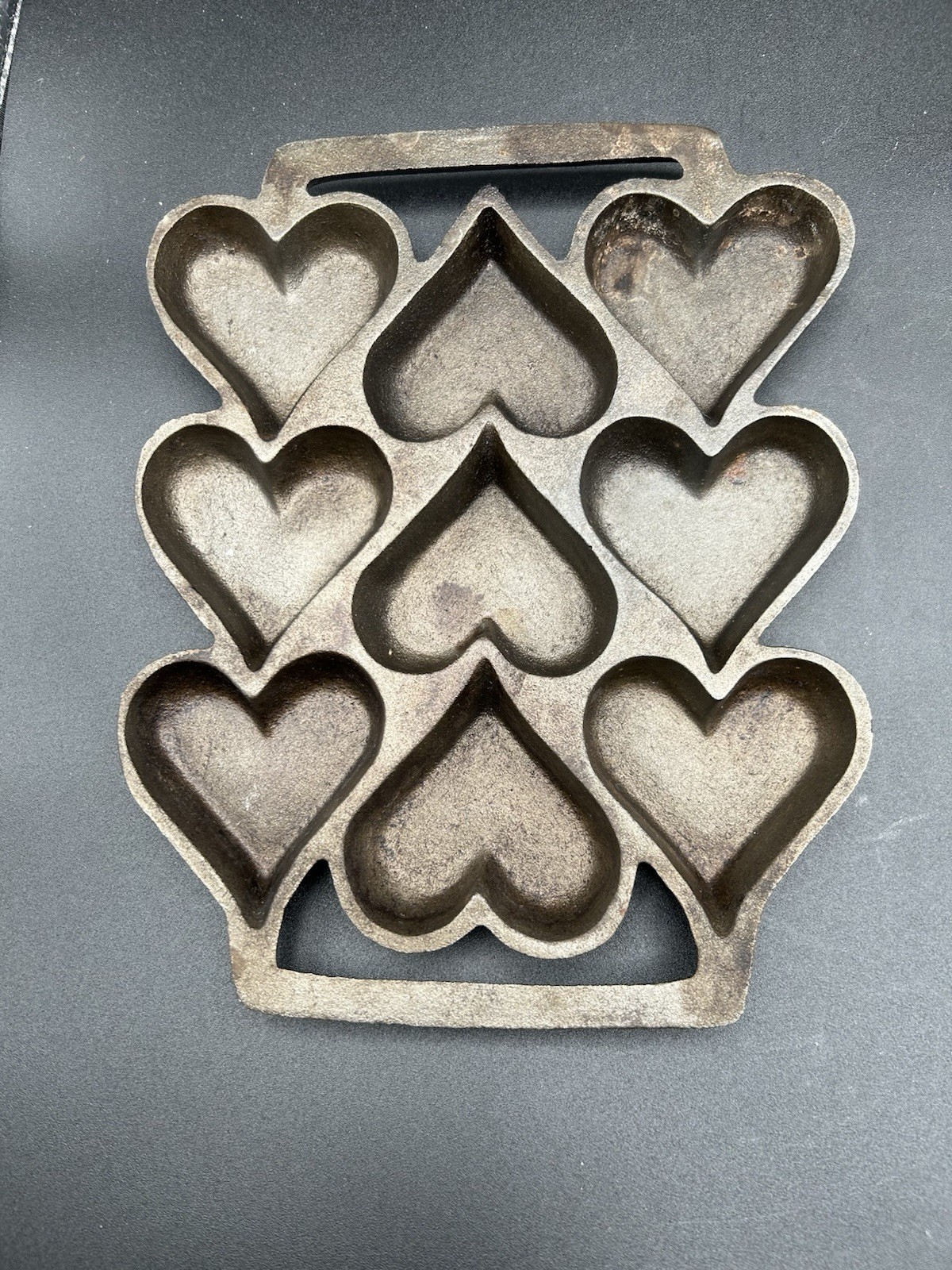 John Wright Vintage Cast Iron Heart Cookie Biscuit Pan Mold With Handles
