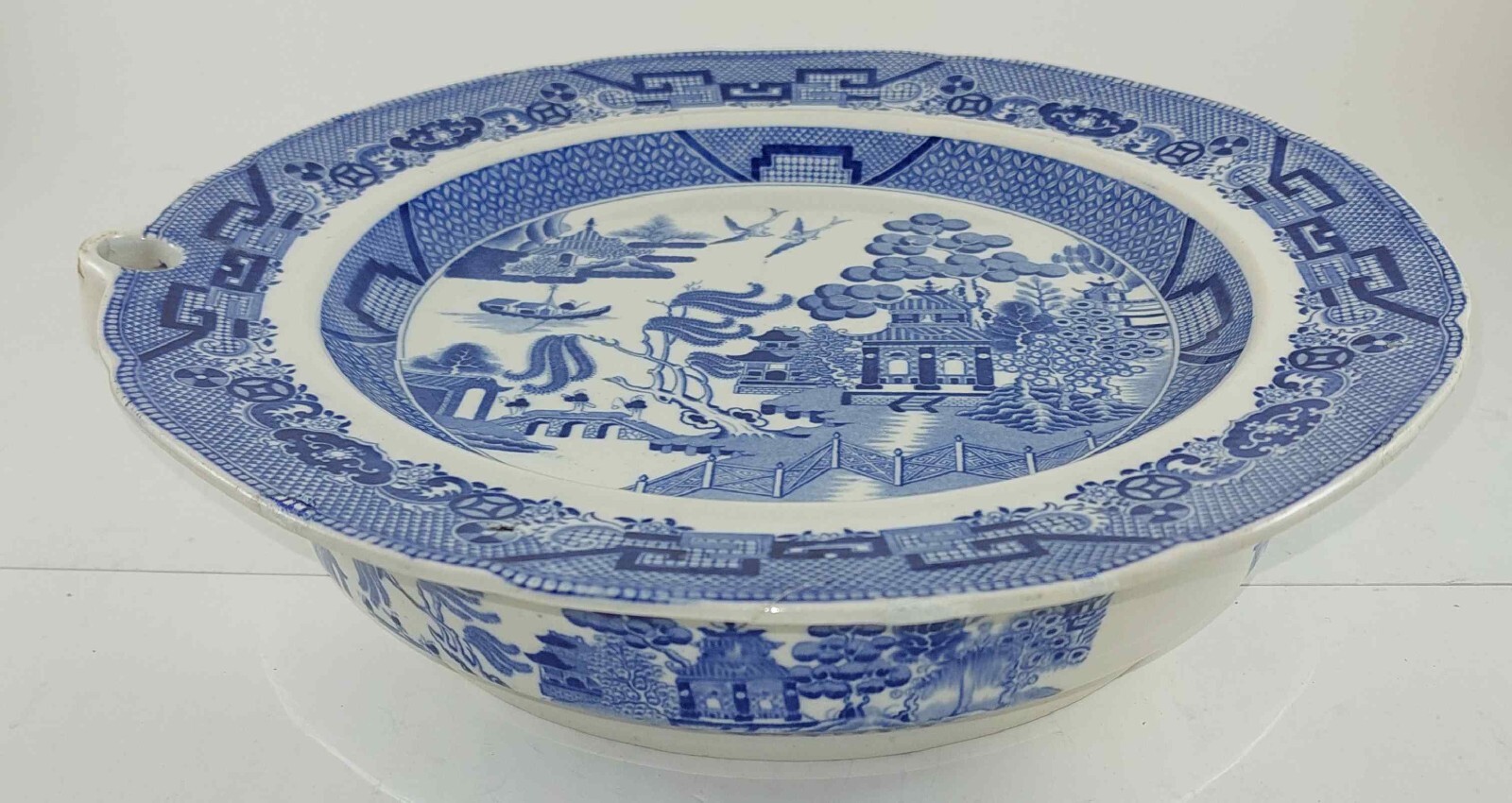 ANTIQUE BLUE WILLOW CERAMIC HOT WATER WARMING SERVING DISH PLATE - BEAUTIFUL