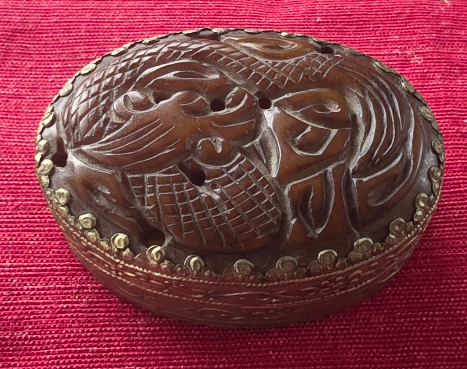Antique carved oval trinket box Corozo (Vegetable ivory)