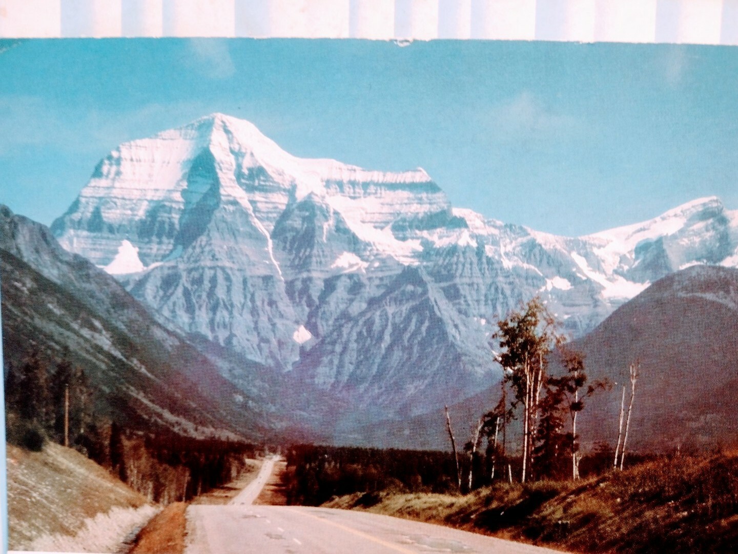 PHOTO POST CARD MT.ROBSON CANDIAN ROCKIES B.C.CANADA