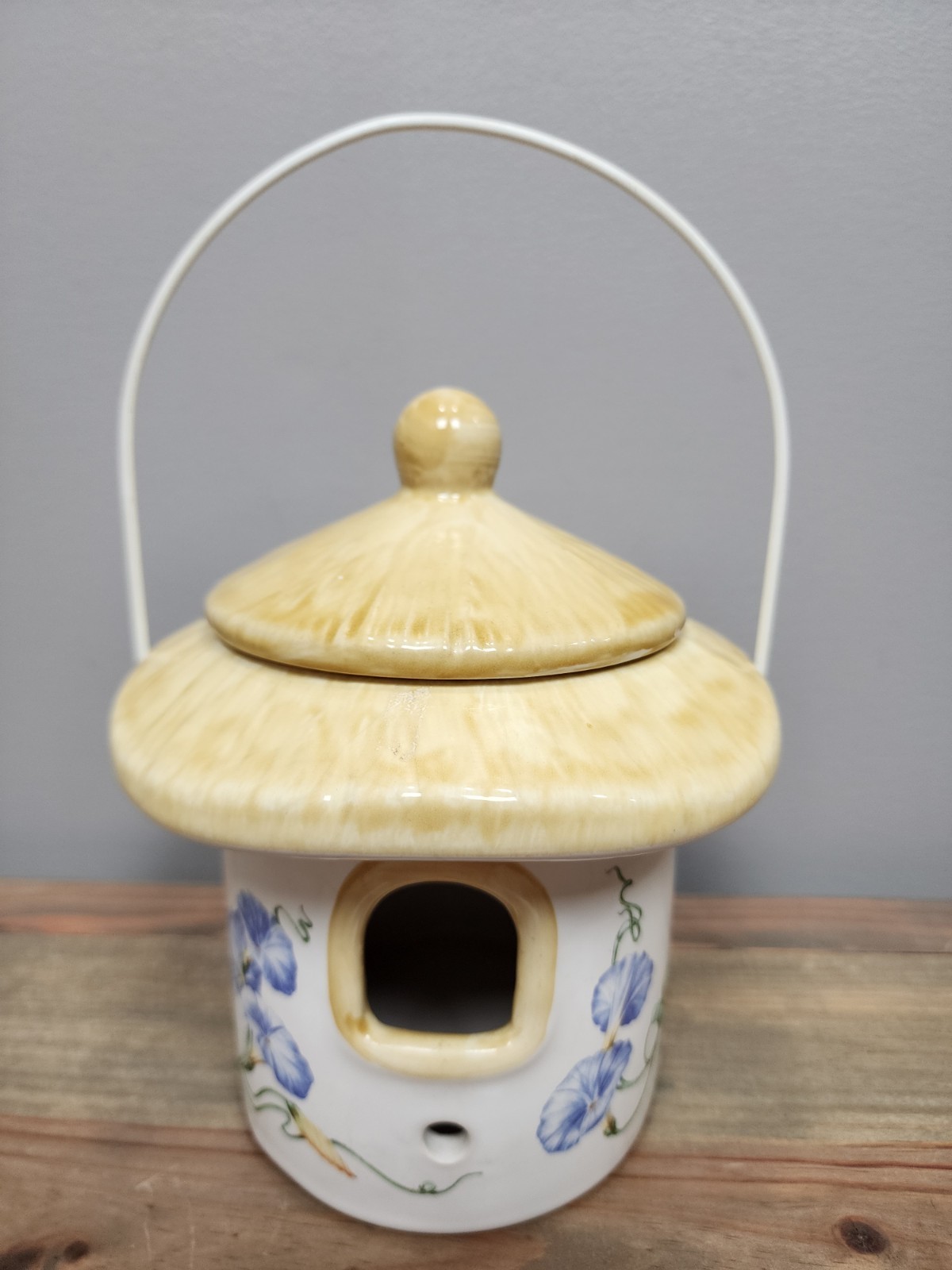 Vtg Teleflora Mushroom Shape Hanging Birdhouse Planter Floral 6.5\