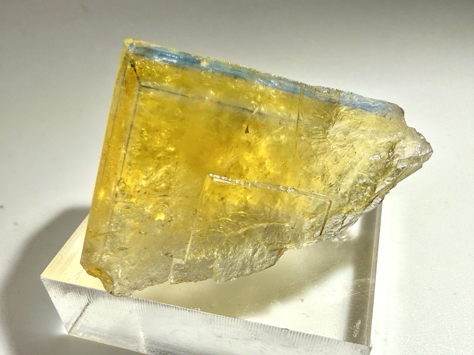 Bright Zoned Fluorite from Valzergues, Aveyron, France 4.2x3cm