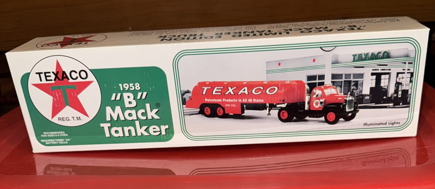 Texaco 1958 B Mack Tanker Truck Limited Edition Original Box And Packing