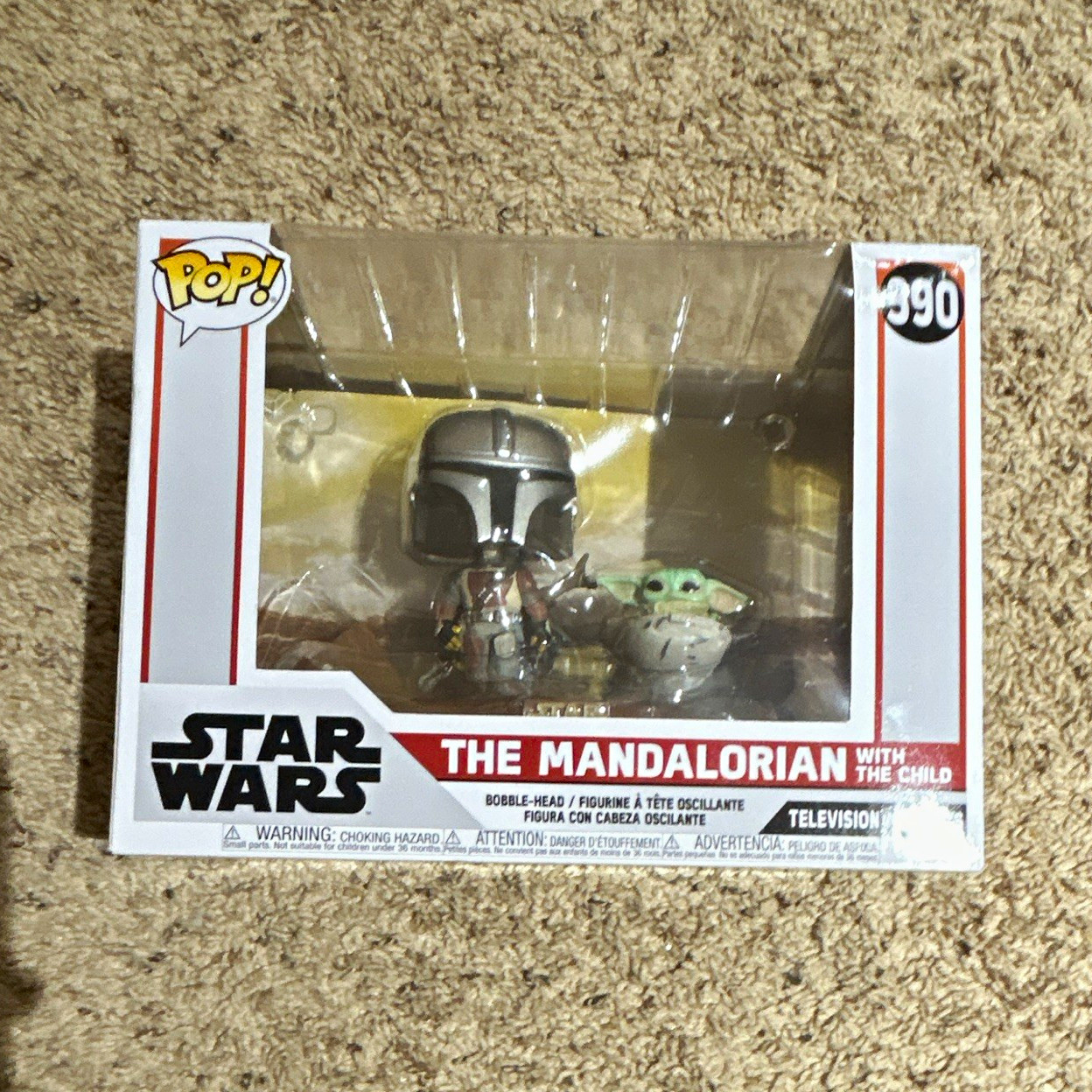 Funko Pop Star Wars The Mandalorian with The Child Vinyl Figure #390