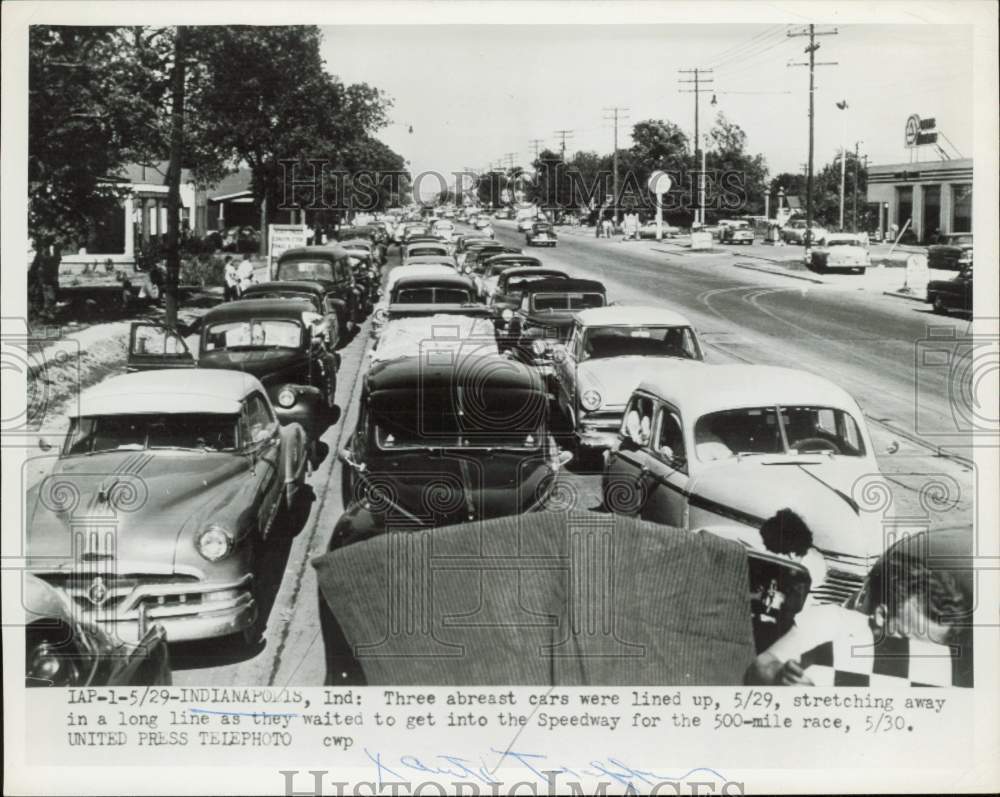 1929 Press Photo Cars wait in long lines for admission to Indianapolis Speedway