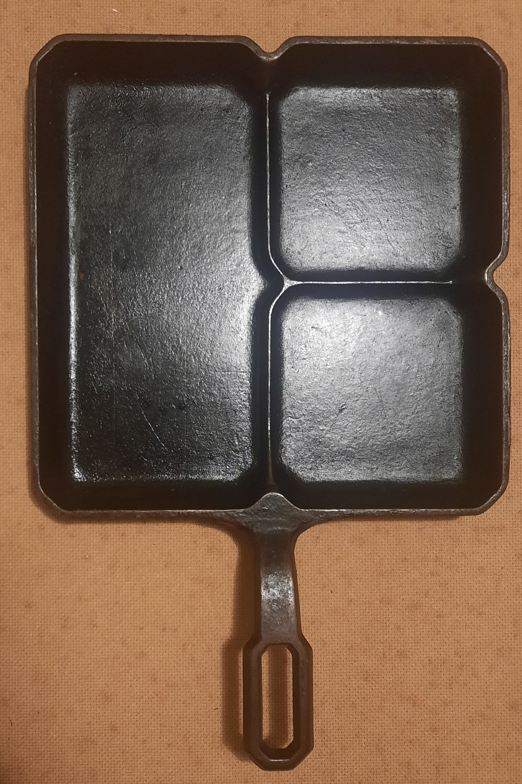 Griswold #666 Colonial Breakfast Skillet Original Old Cast Iron Large Block Logo Griswold #666 Colonial Breakfast Skillet Original Old Cast Iron Large Block Logo