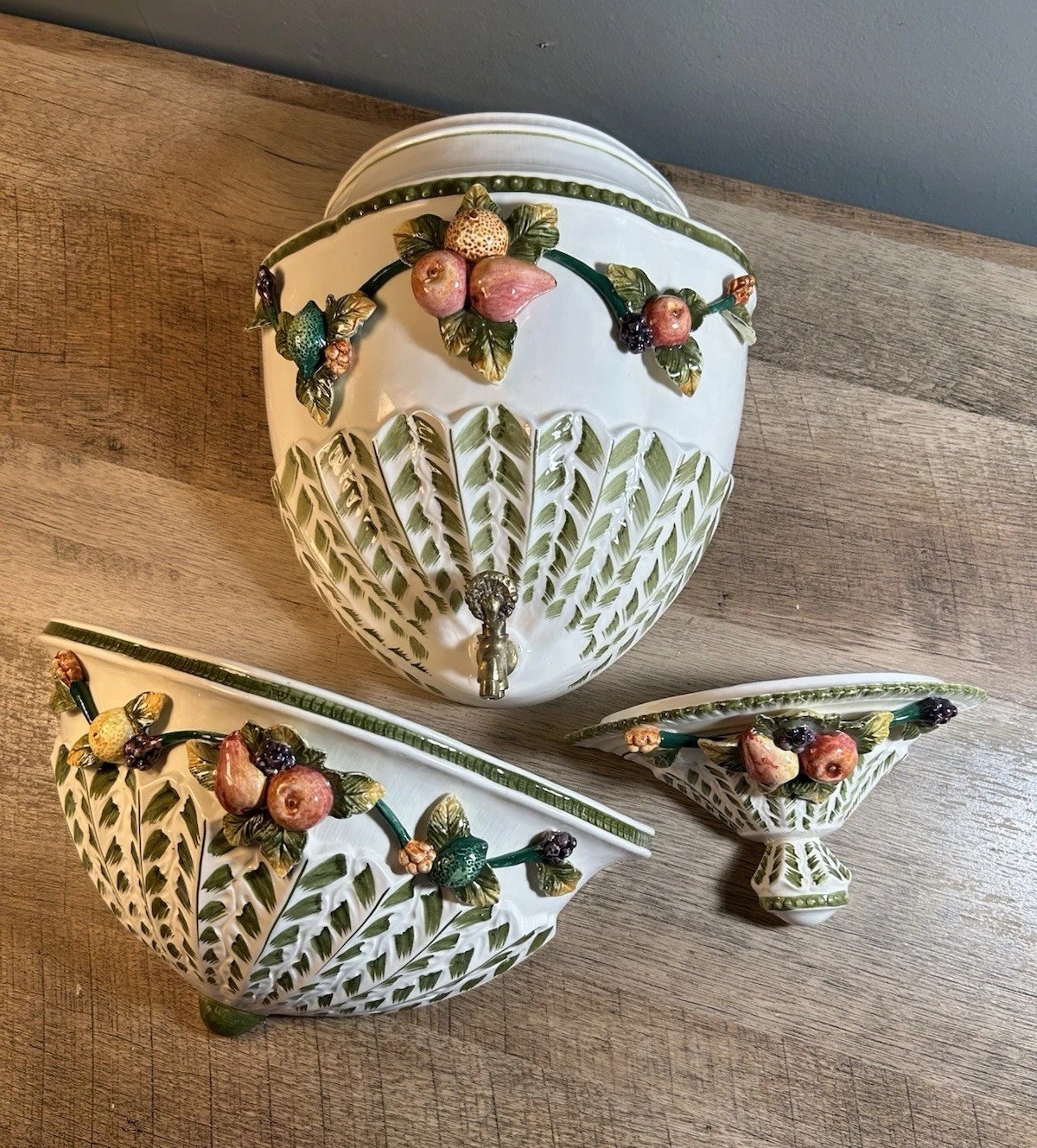JAPAN VTG MCM Porcelain Hand Painted Wall Fountain 3D Wall Pocket Planter Decor