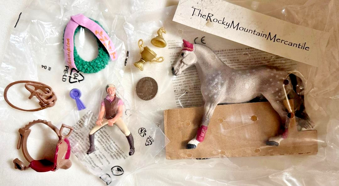 SCHLEICH Tournament Rider LOT + DAPPLE TRAKEHNER HORSE + Tack & MORE 7 Pc NEW SCHLEICH Tournament Rider LOT + DAPPLE TRAKEHNER HORSE + Tack & MORE 7 Pc NEW