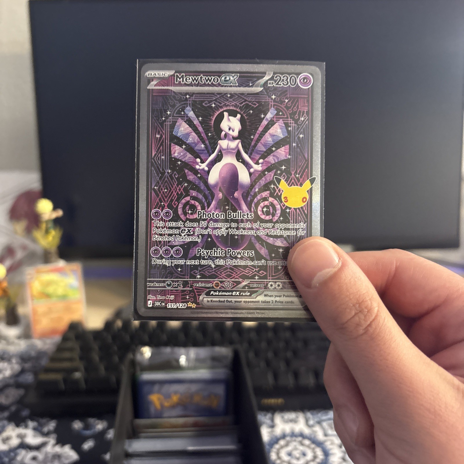 Mewtwo EX SIR 151 – 30th Mewtwo EX SIR 151 – 30th