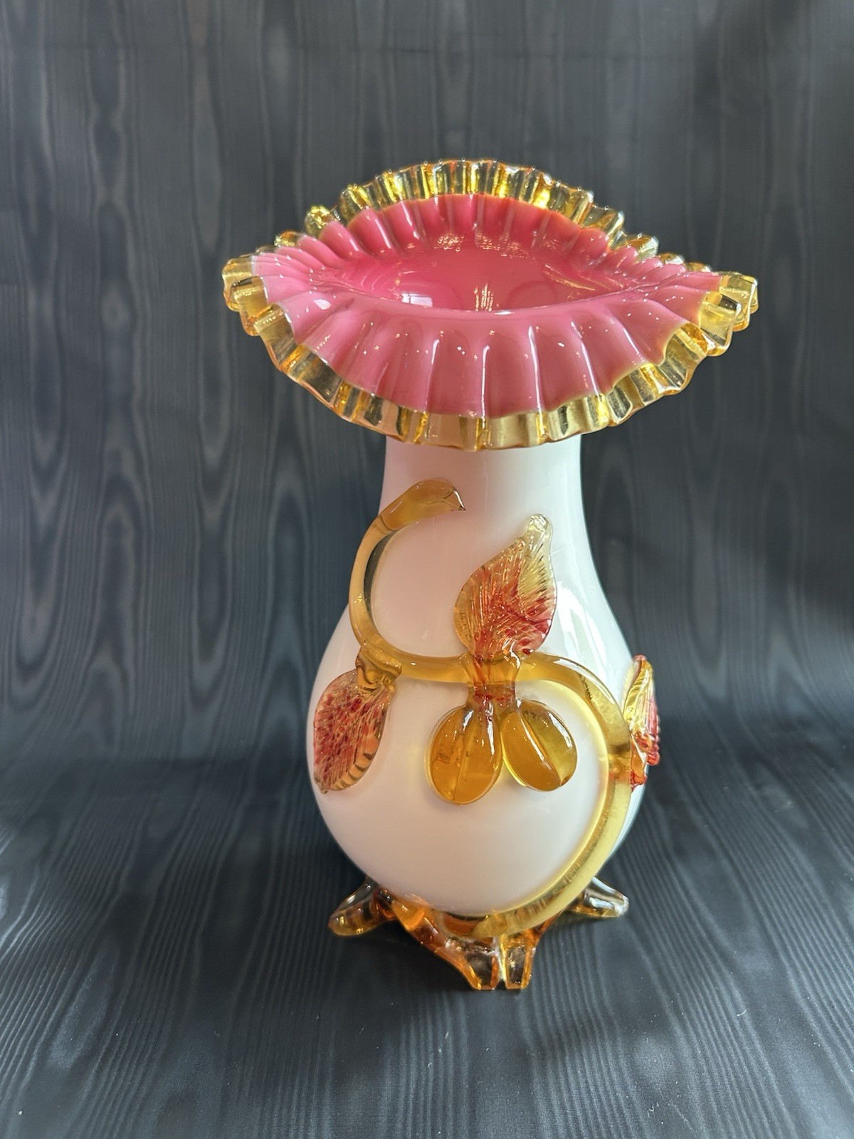 Victorian Stevens & Williams PEACH White Milk Glass Body W/Pink Interior Ruffled Victorian Stevens & Williams PEACH White Milk Glass Body W/Pink Interior Ruffled