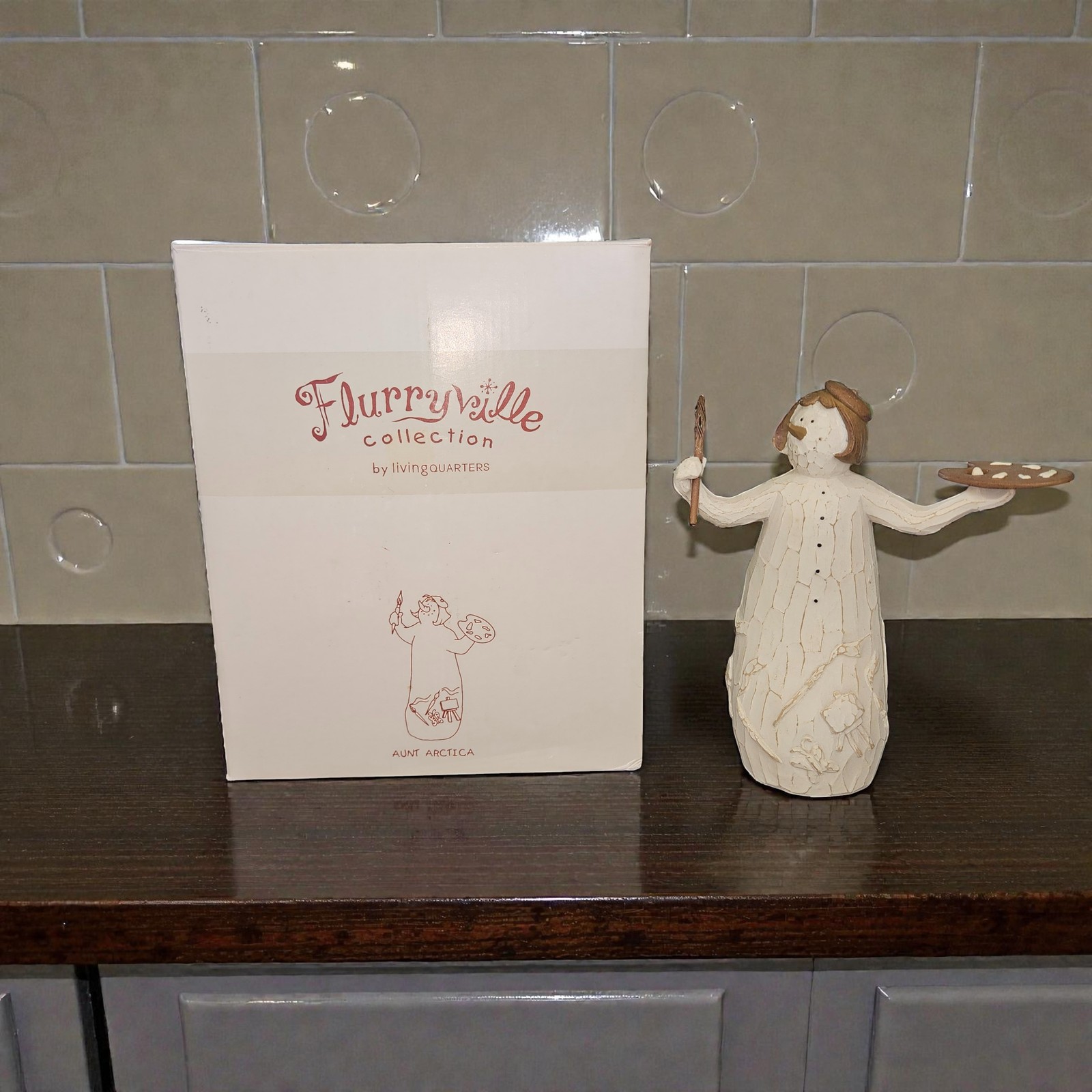 Flurryville Collection Aunt Arctica Snowman Figurine by LivingQuarters Artist Flurryville Collection Aunt Arctica Snowman Figurine by LivingQuarters Artist
