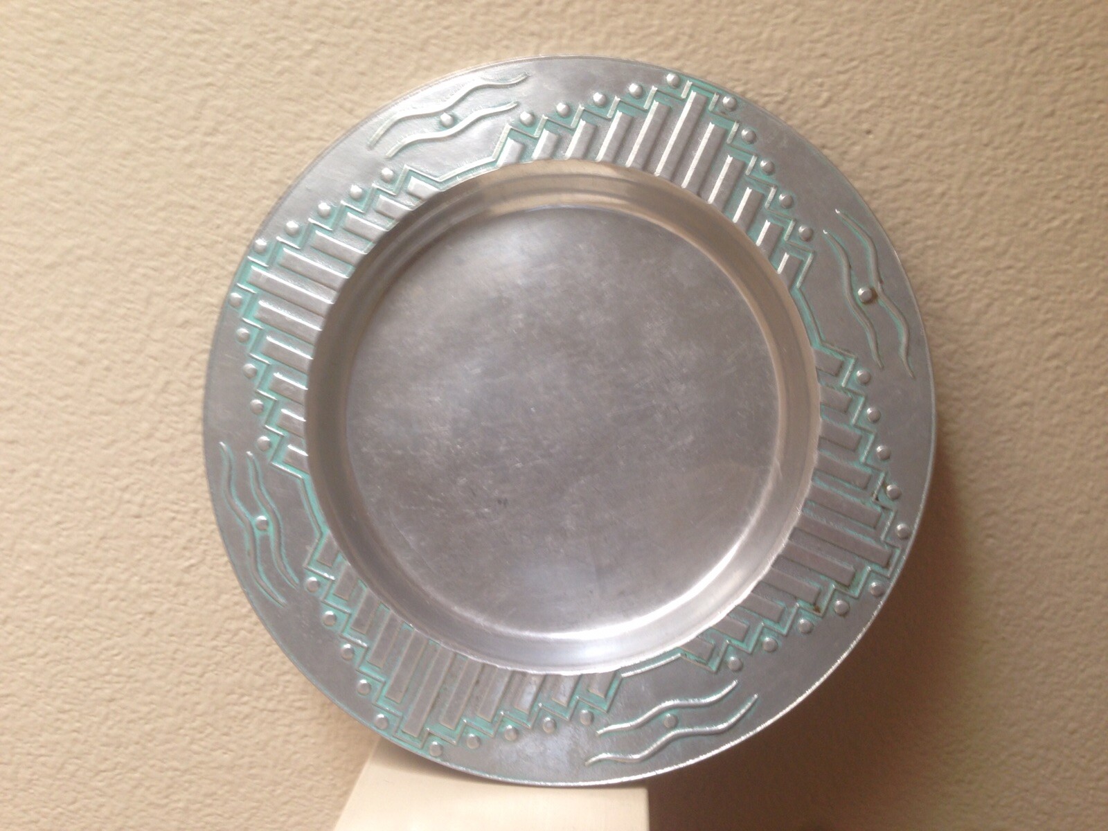 Vintage 1973 Wilton Armetale Holloware Turquoise Round Pewter Platter 14”
