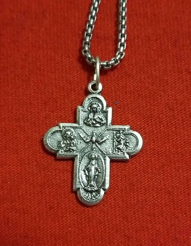 4 WAY CATHOLIC CROSS Medal Pendant Necklace WITH CHAIN SILVER PLATED Italy 4 WAY CATHOLIC CROSS Medal Pendant Necklace WITH CHAIN SILVER PLATED Italy