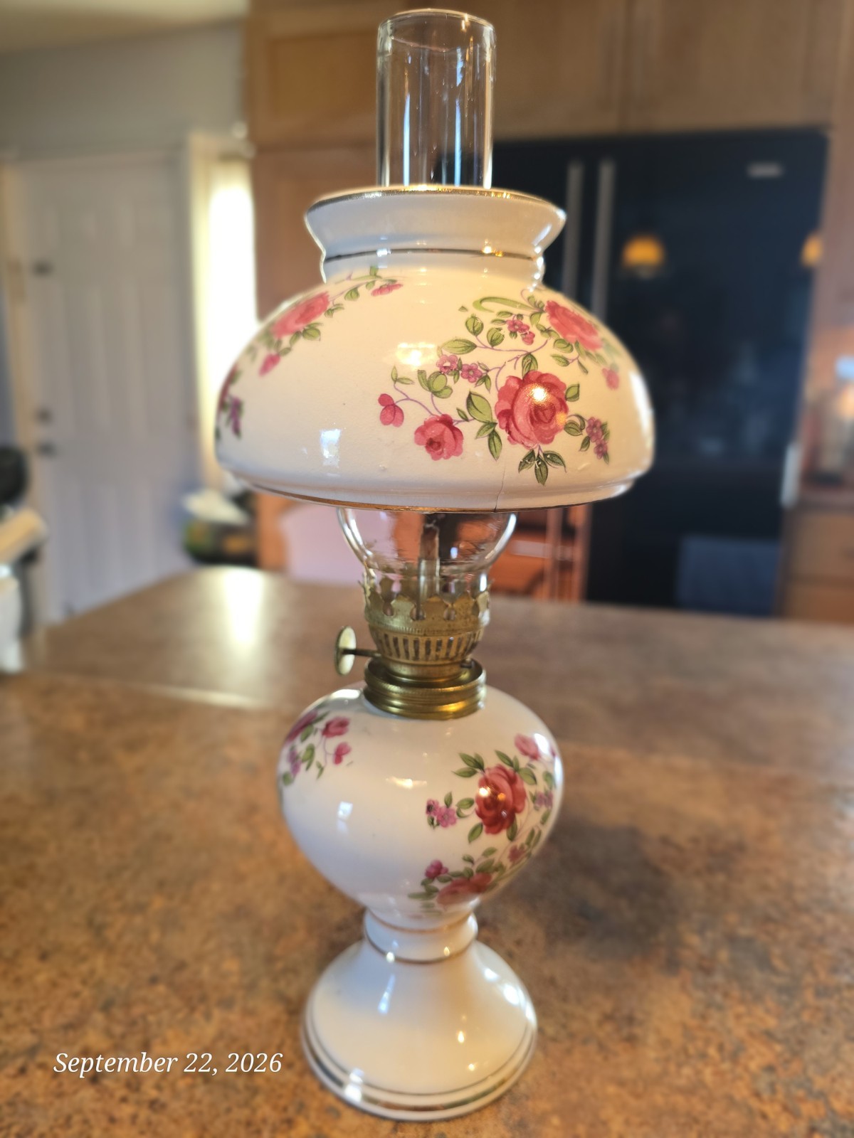 HTF Vintage Enesco Mini Ceramic Oil Lamp / Chimney / Shade Red Rose ~ 9.5” tall HTF Vintage Enesco Mini Ceramic Oil Lamp / Chimney / Shade Red Rose ~ 9.5” tall
