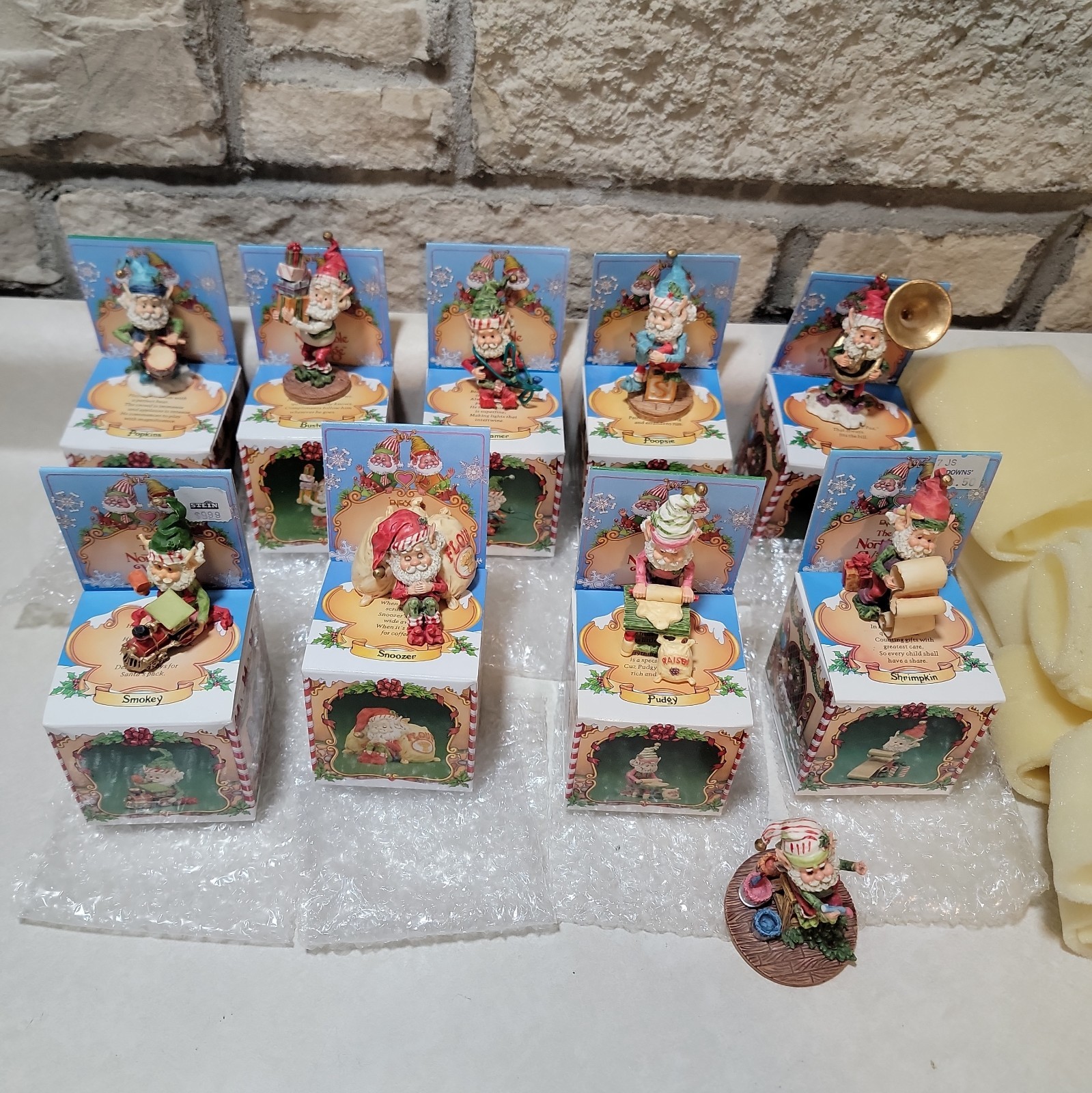 Enesco North Pole Village Santa Elf Figurines Sandi Zimnicki Set Of 10 