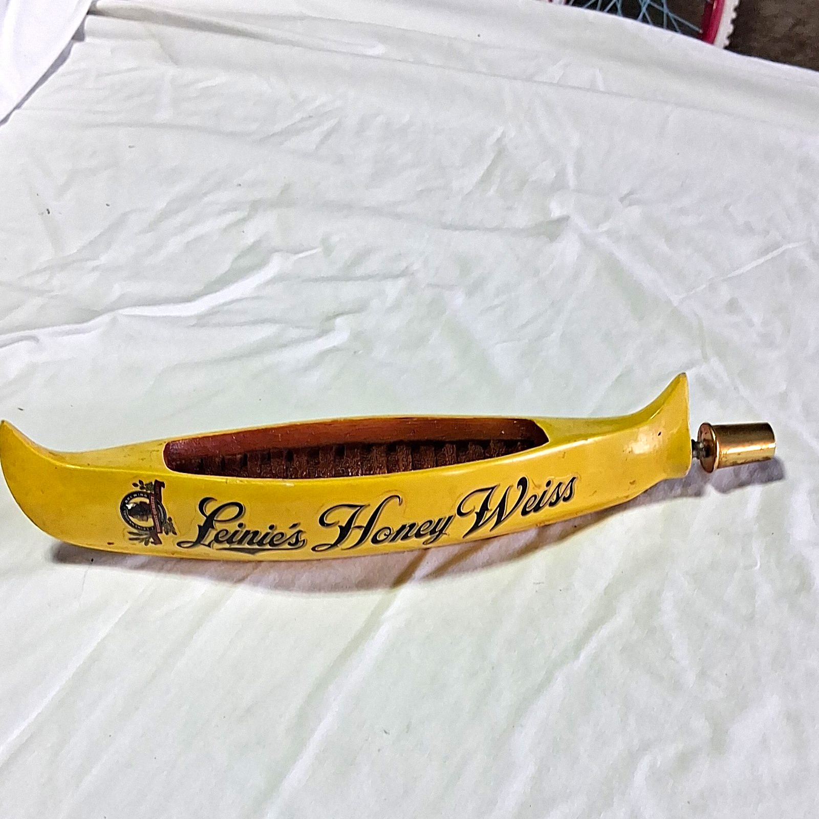 Leinenkugel's Honey Weiss Beer Tap Handle Knob Draft Pull Breweriana Leinenkugel's Honey Weiss Beer Tap Handle Knob Draft Pull Breweriana