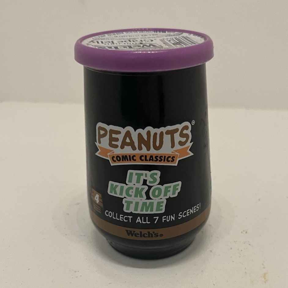 Welch's Concord Grape Jelly Peanuts Comic Classics NFL 1997 Jar Purple Lid