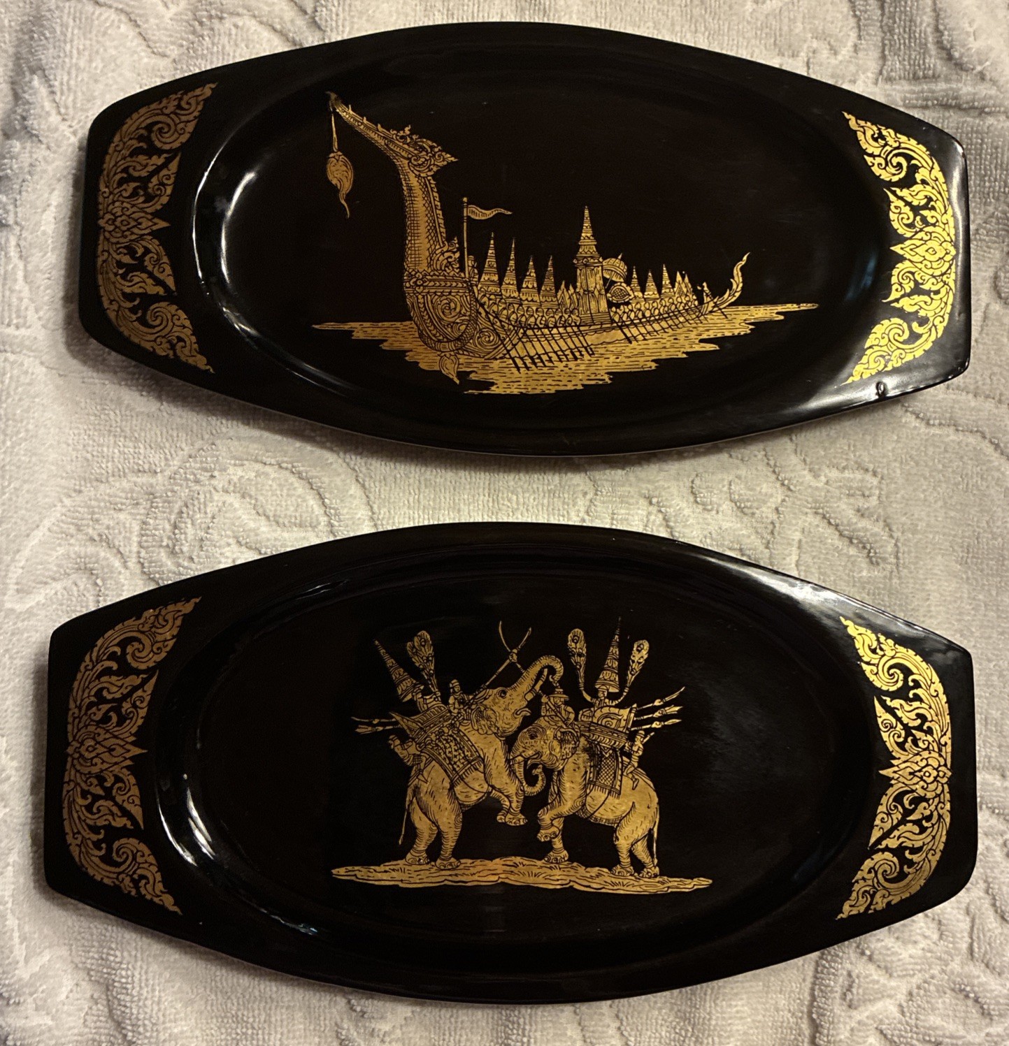 VTG 80’s Pair Thai Black & Gold Lacquer Tray Royal Barge - Elephant Battle 10” L