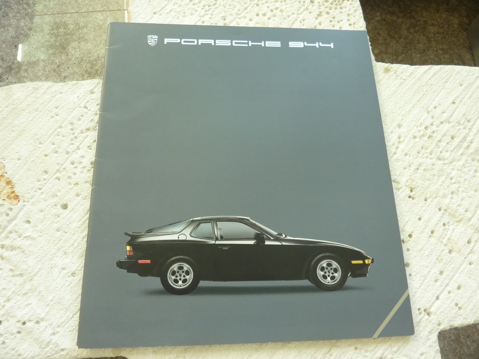 1985 Porsche 944 Turbo Brochure Large Prestige Detailed US Sales Catalog 1985 Porsche 944 Turbo Brochure Large Prestige Detailed US Sales Catalog