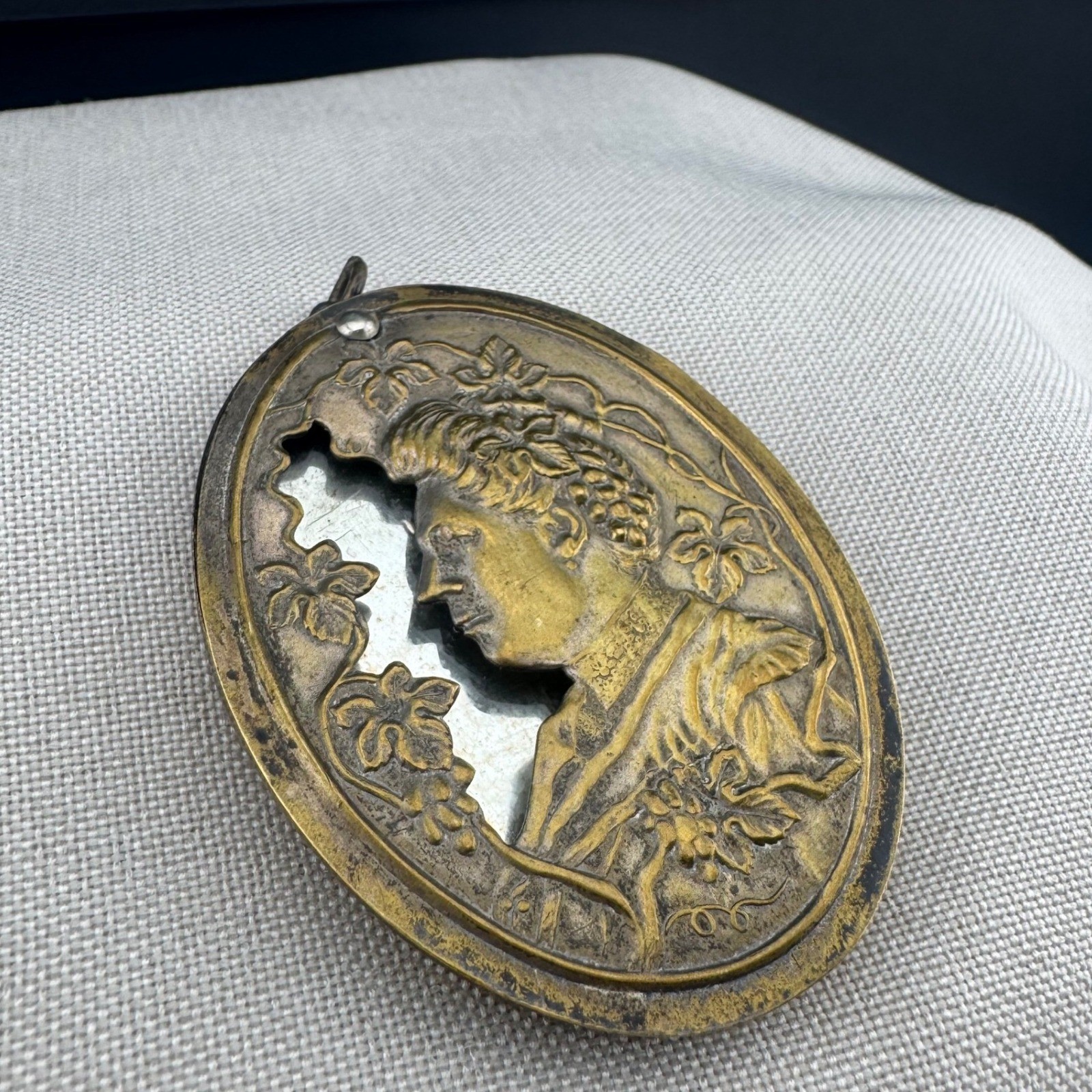 Antique Pocket Mirror Brass Advertising Repousse Lady S Stahl NY Milliner  READ