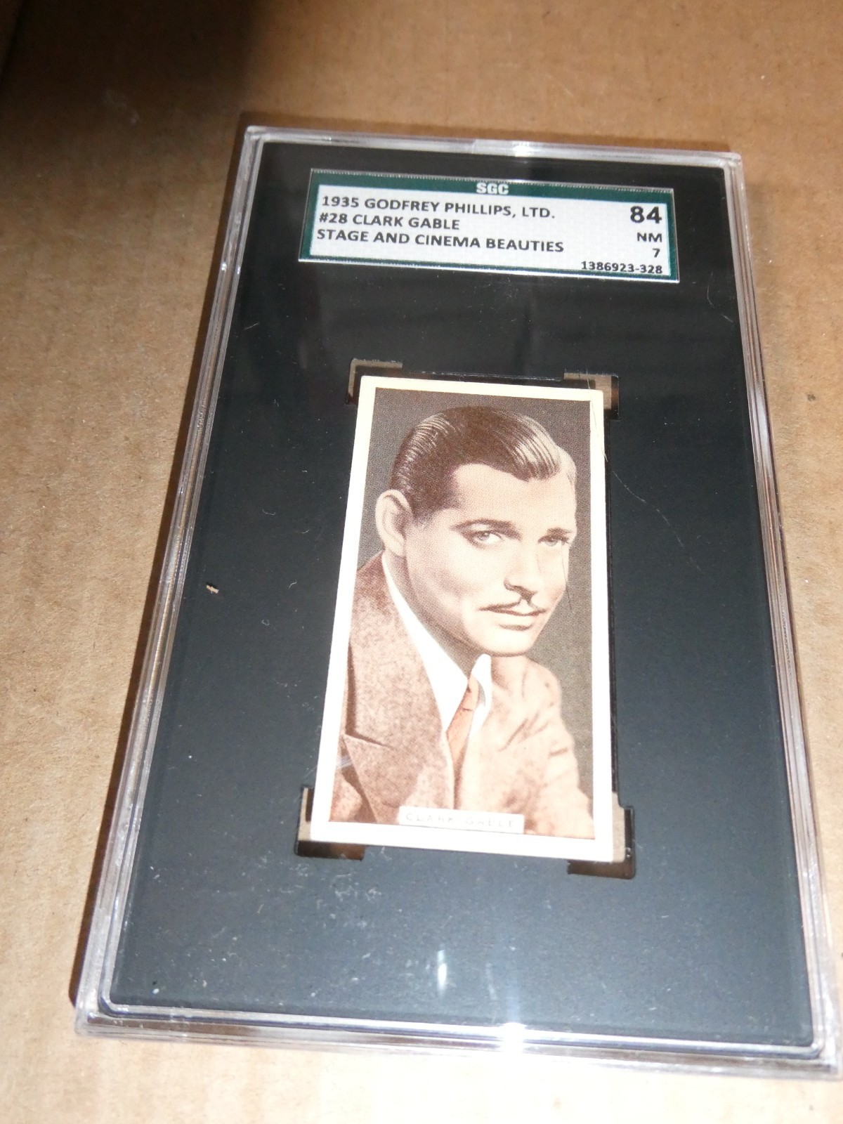HTF SGC 7 84 1935 Godfrey Phillips Card #28 Clark Gable Stage and Cinema Beautie