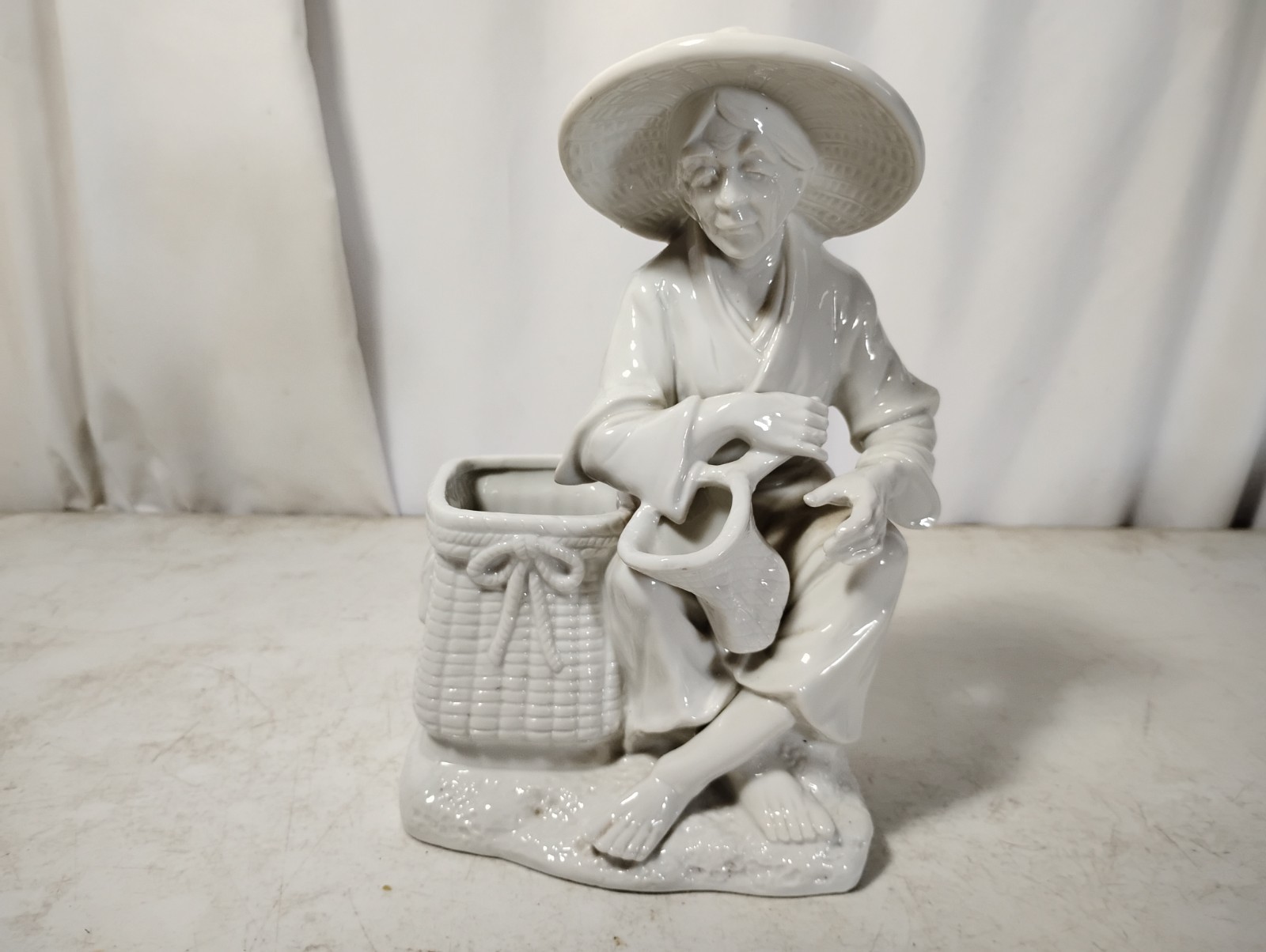 Vintage Toyo Blanc De Chine Style White Porcelain Figurine Fisherwoman Farmer