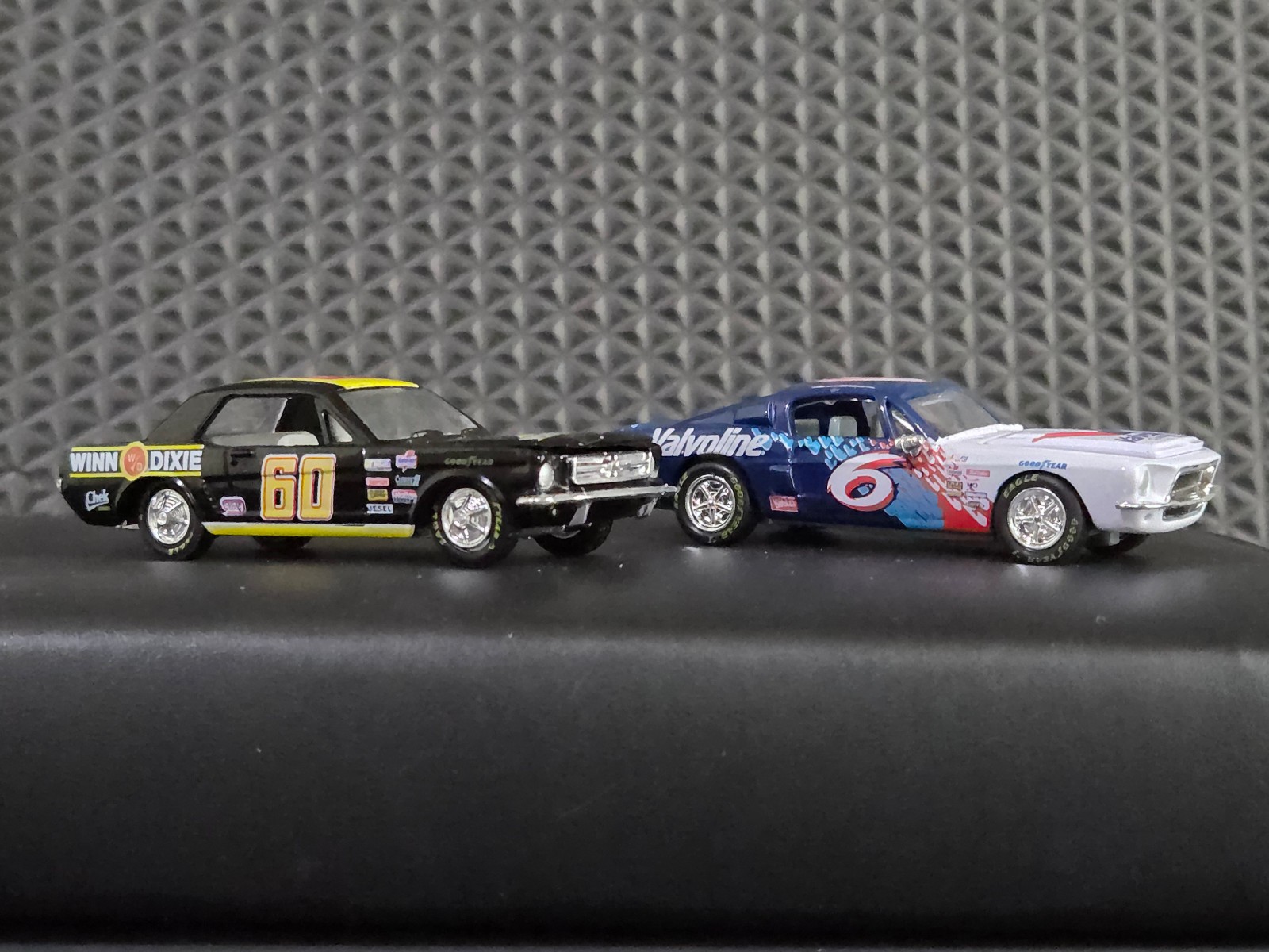 Lot/2 Racing Champions Stock Rods - Mark Martin Vavoline and Winn Dixie Mustangs Lot/2 Racing Champions Stock Rods - Mark Martin Vavoline and Winn Dixie Mustangs