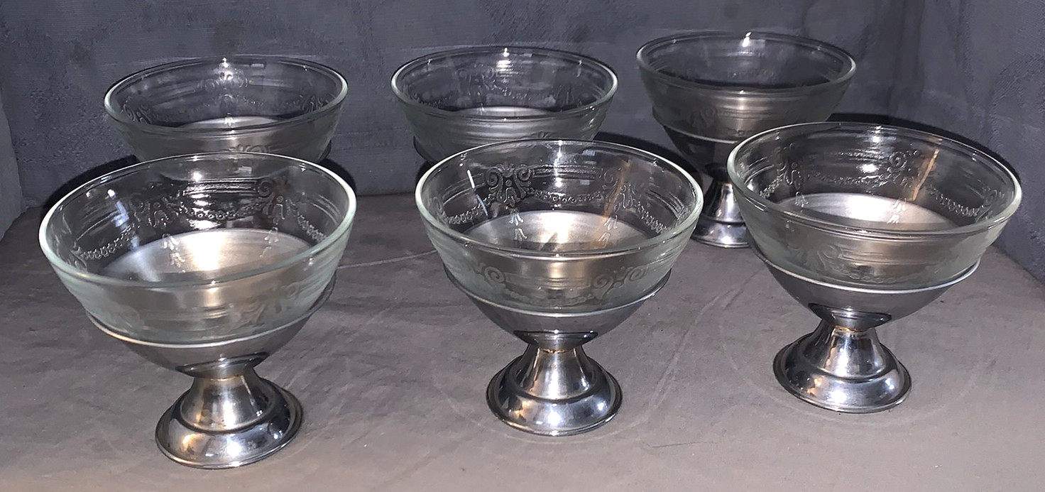Great Set   6  Vintage  Sherbet  or  Dessert  Cups  Metal Base  Glass Insert