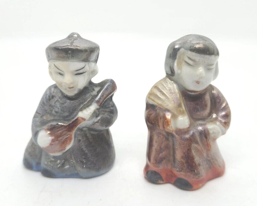 Japanese Man & Wife Lustreware Salt & Pepper Shakers VTG Occupied Japan