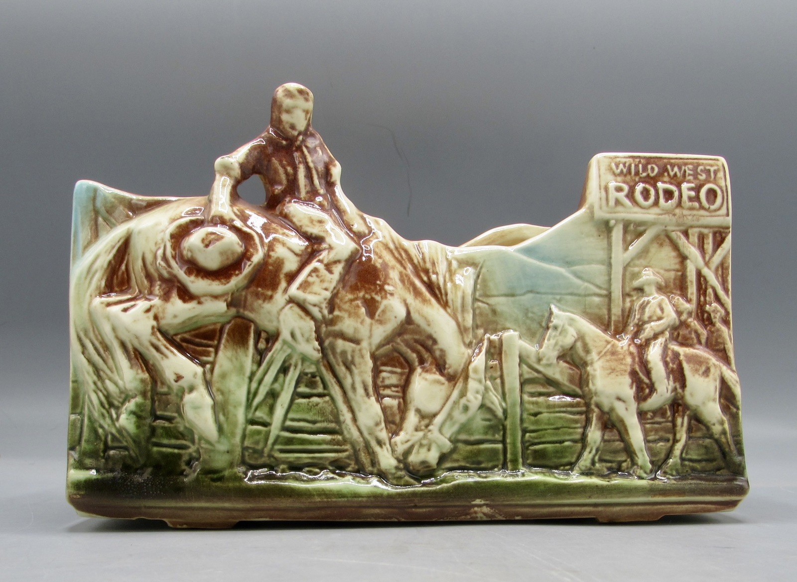 McCoy 1956 WILD WEST Rare #781 RODEO COWBOY PLANTER - Mirror Stamped 7 3/4” x 4”