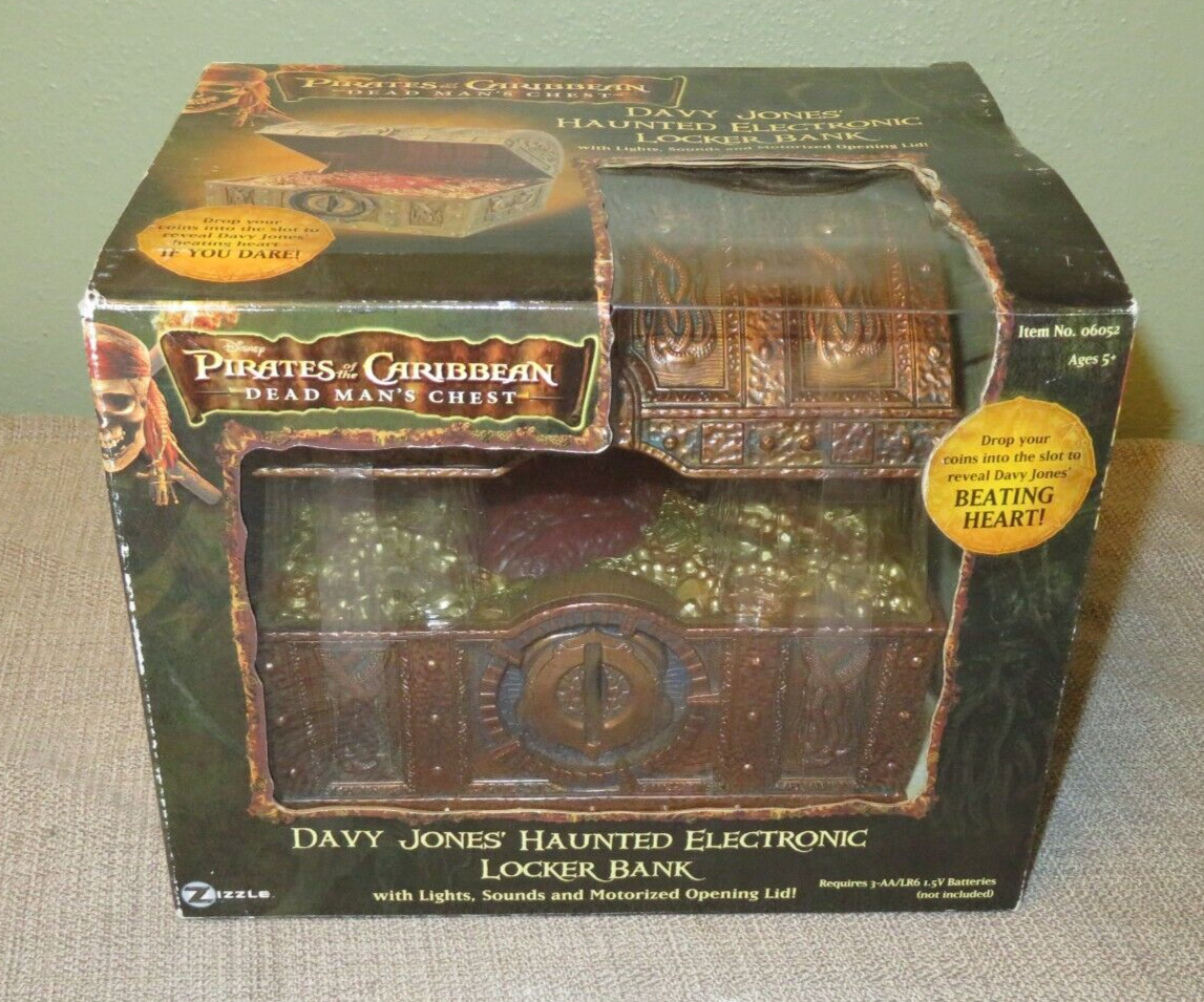 New Disney Pirates of the Caribbean Davy Jones Haunted Electronic Locker Bank