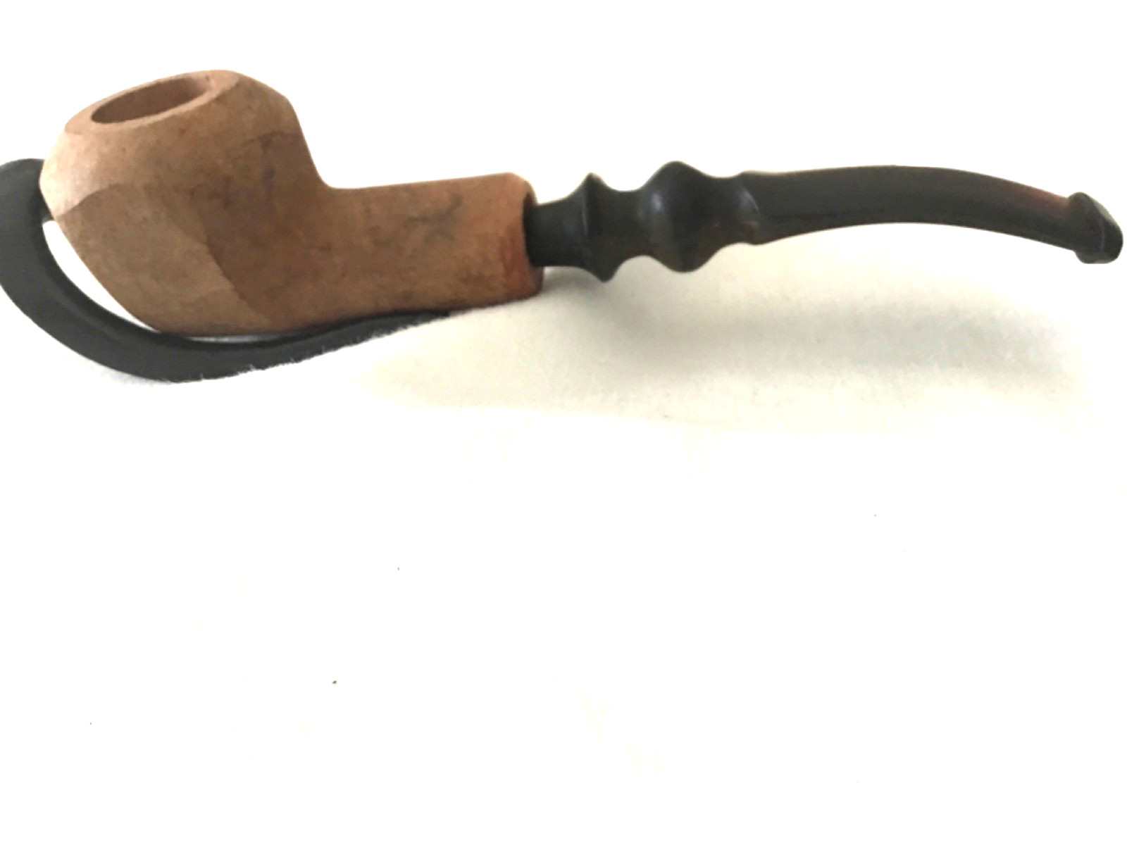 Medium/Large unfinished briar pipe with free hand stem