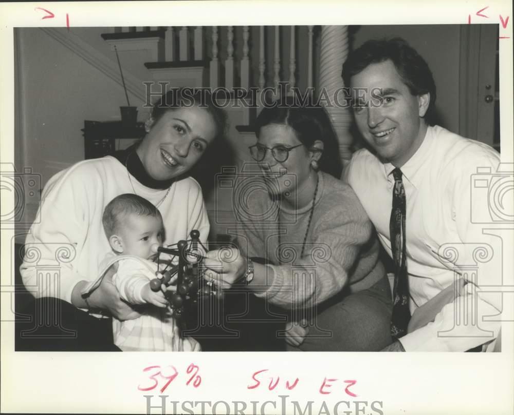 1993 Press Photo Mary Moulds, Alexander Huseman, Andrea and Jeffrey Huseman