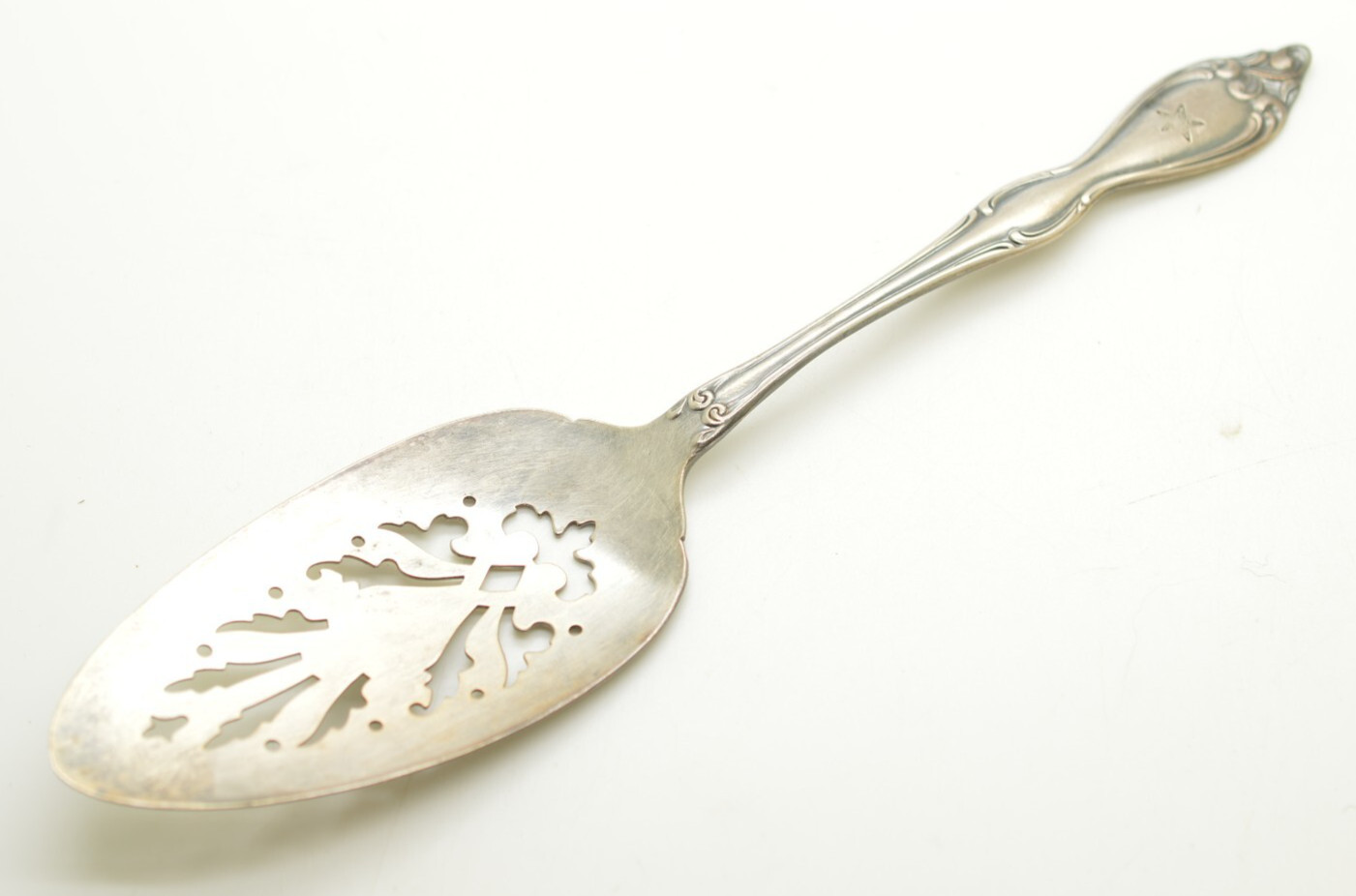 VTG Oneida Old South II Silver Plate Pierced Pie Server Masonic Eastern Star