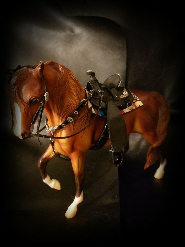 CM 1:9 Scale Traditional Breyer Western Saddle Set \