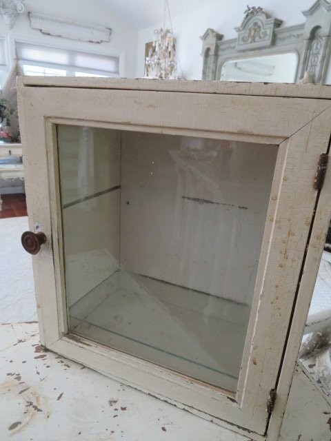 FABULOUS Old Vintage Wood with Glass Door DISPLAY CABINET Original WHITE Crackly