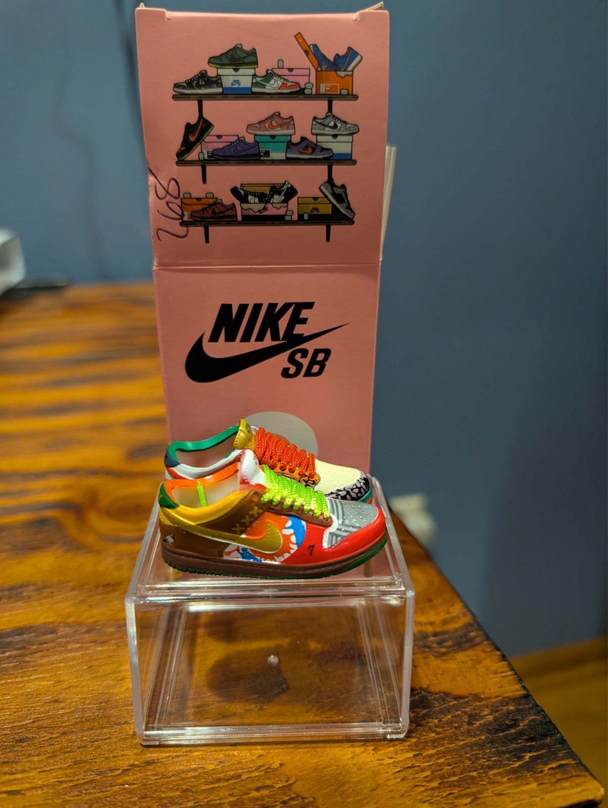 Nike SB Dunk Low Miniature Collectable “What The Dunk