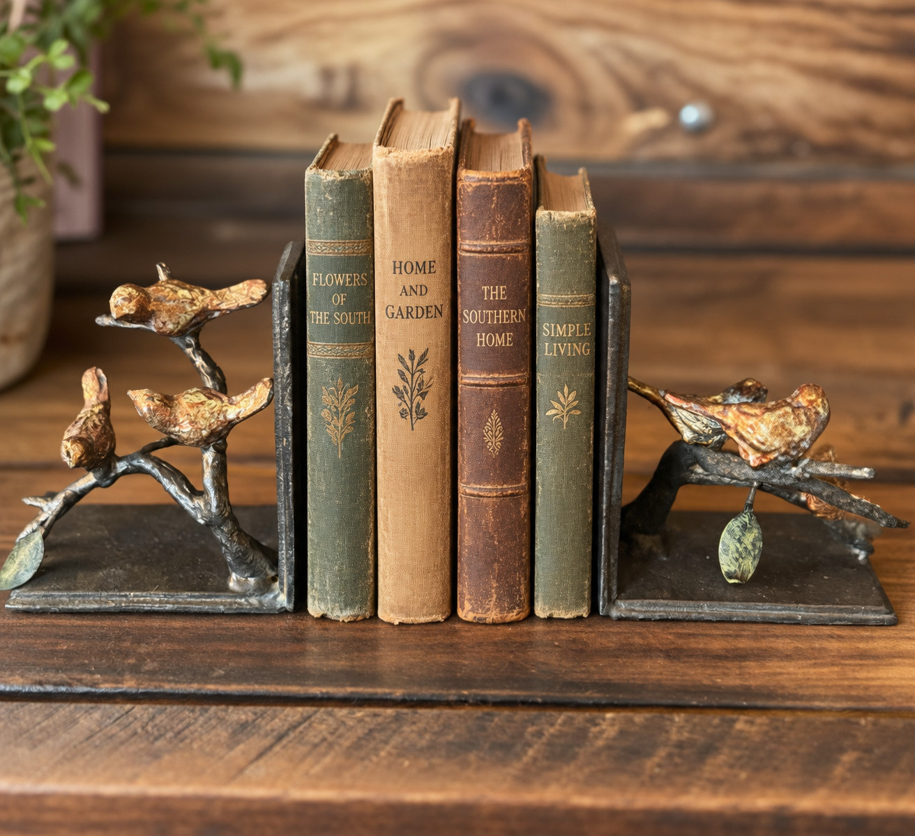 Beautiful heavy resin Sparrow Bookends Pair 
