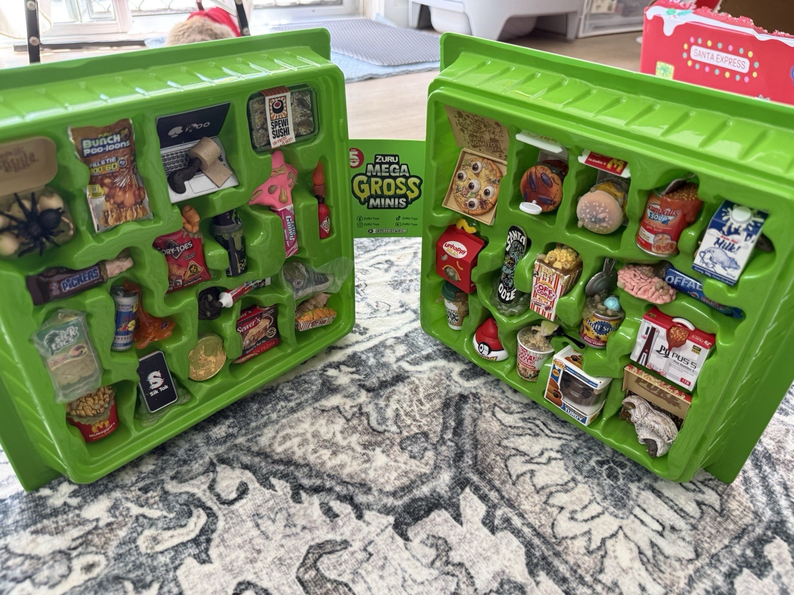 Zuru Mega Gross Series 1 Complete Set With All Rare Minis