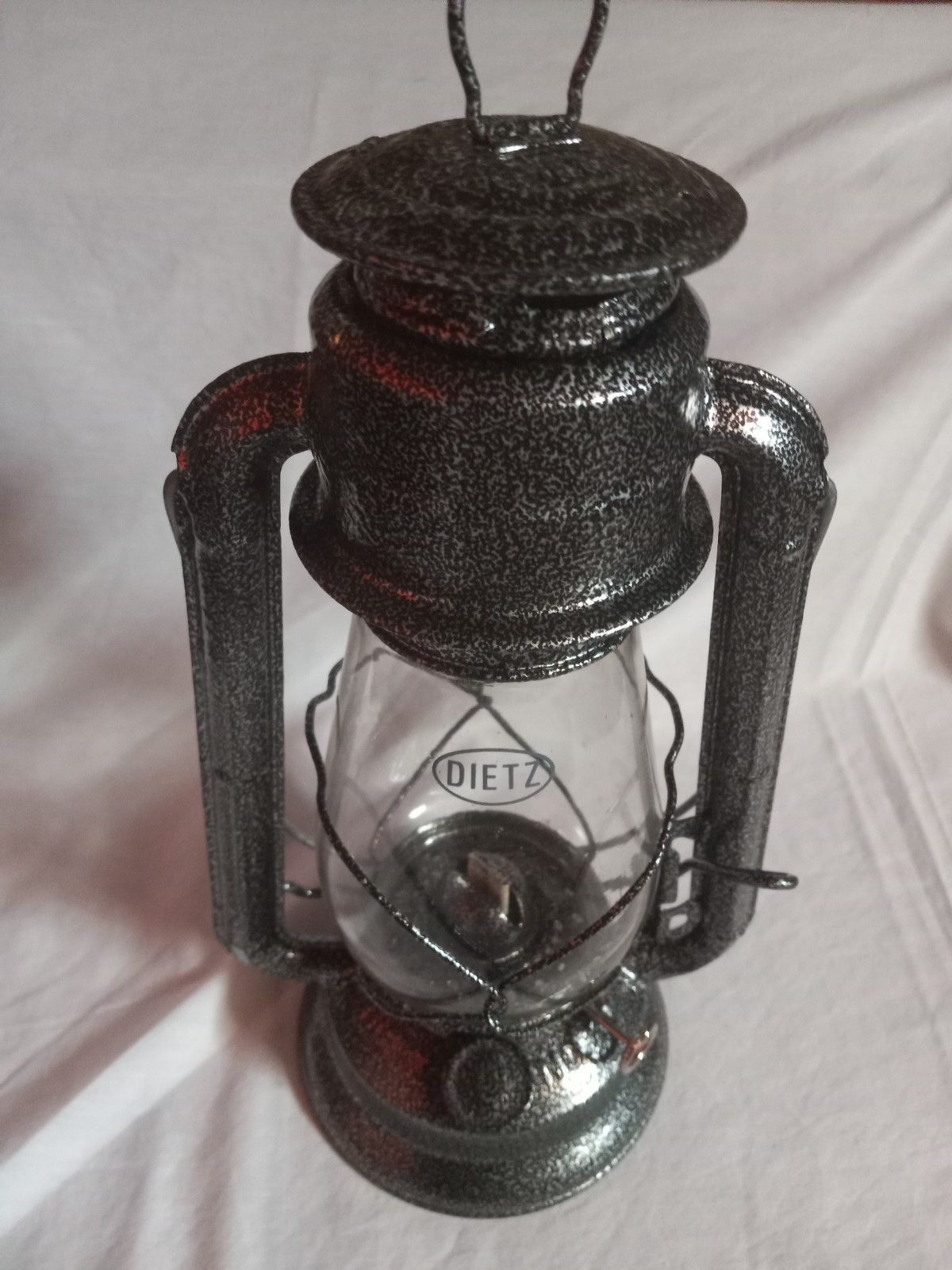 DIETZ Junior No 20 Kerosene Lantern Lamp Glass Globe 12 in tall VINTAGE yet NEW