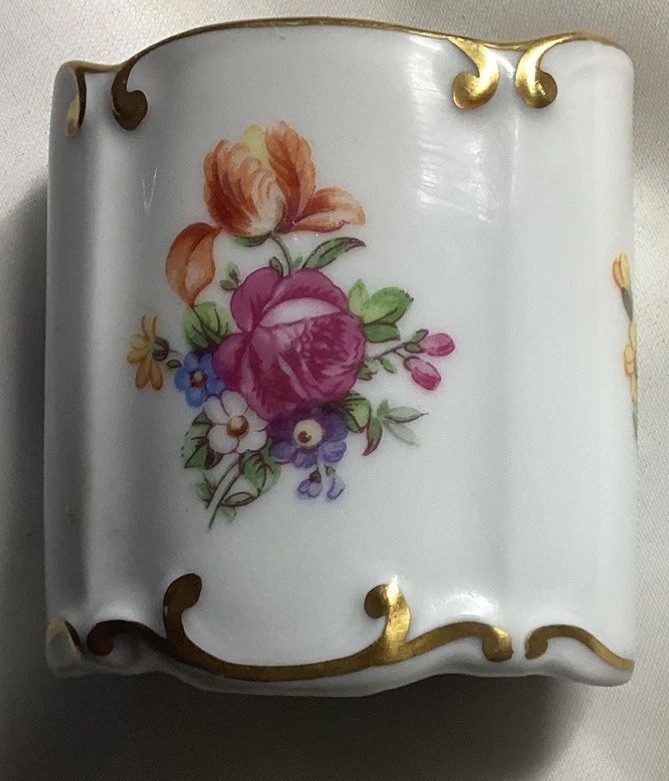 vintage Graf von Henneberg JLMENAU porcelain toothpick, match, cigarette holder vintage Graf von Henneberg JLMENAU porcelain toothpick, match, cigarette holder