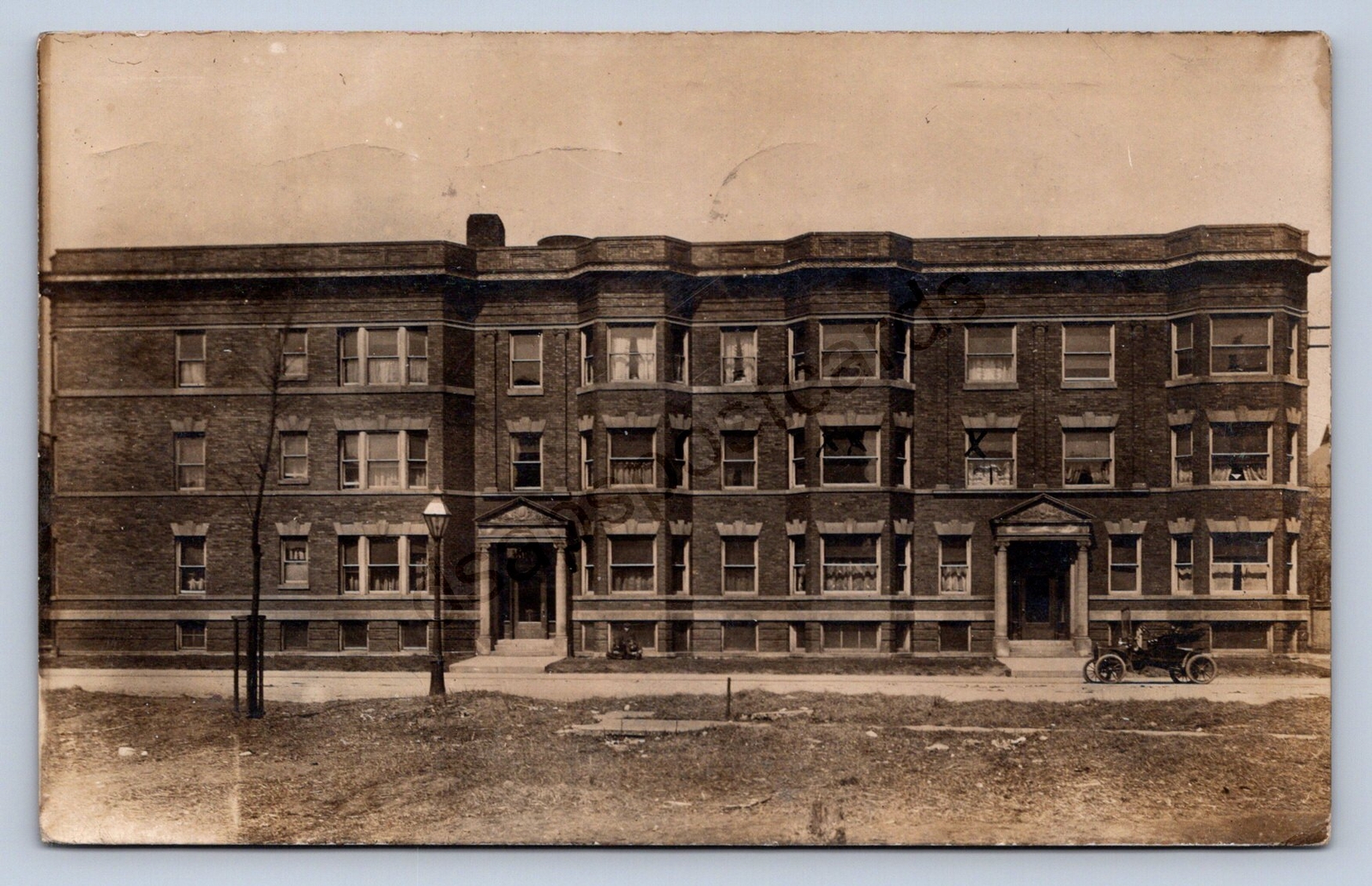 K7/ Chicago Illinois RPPC Postcard c1910 Apartment Building Automobile 530