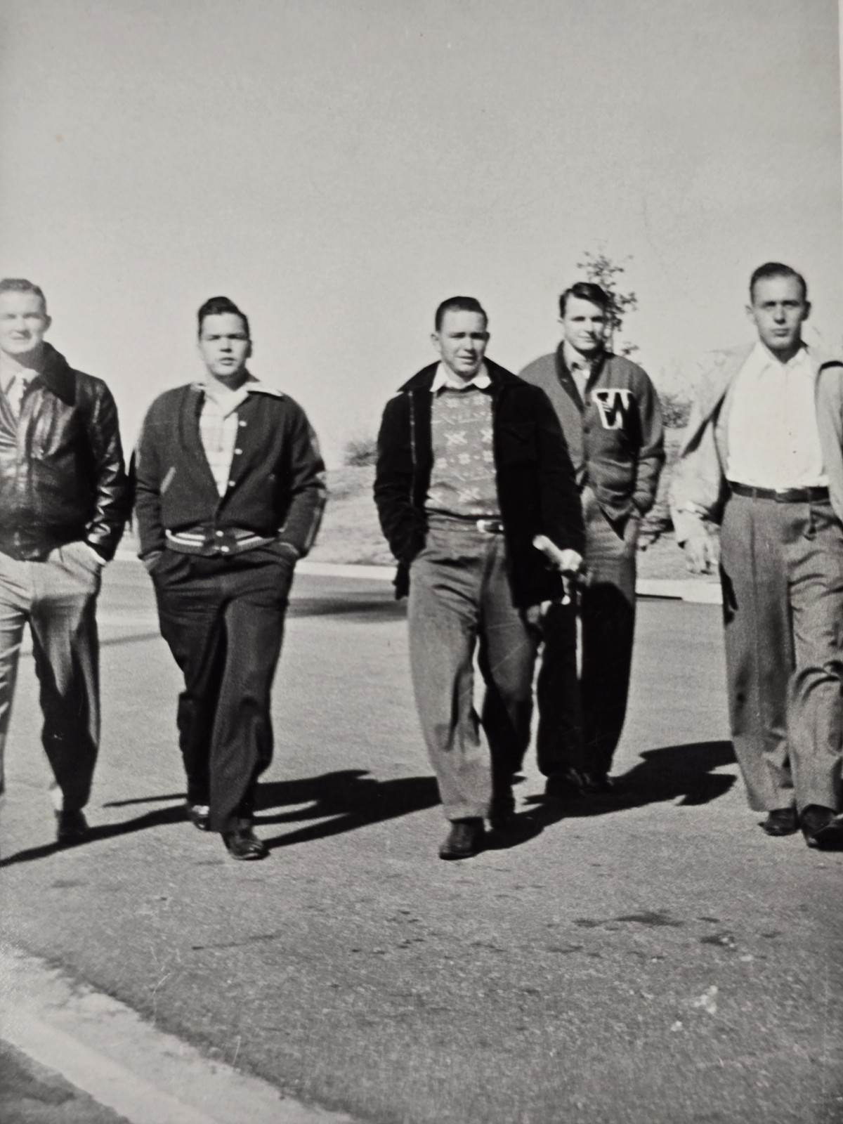Original Vintage 1950s Snapshot Photo Five Young Men Walking Campus Fashion...