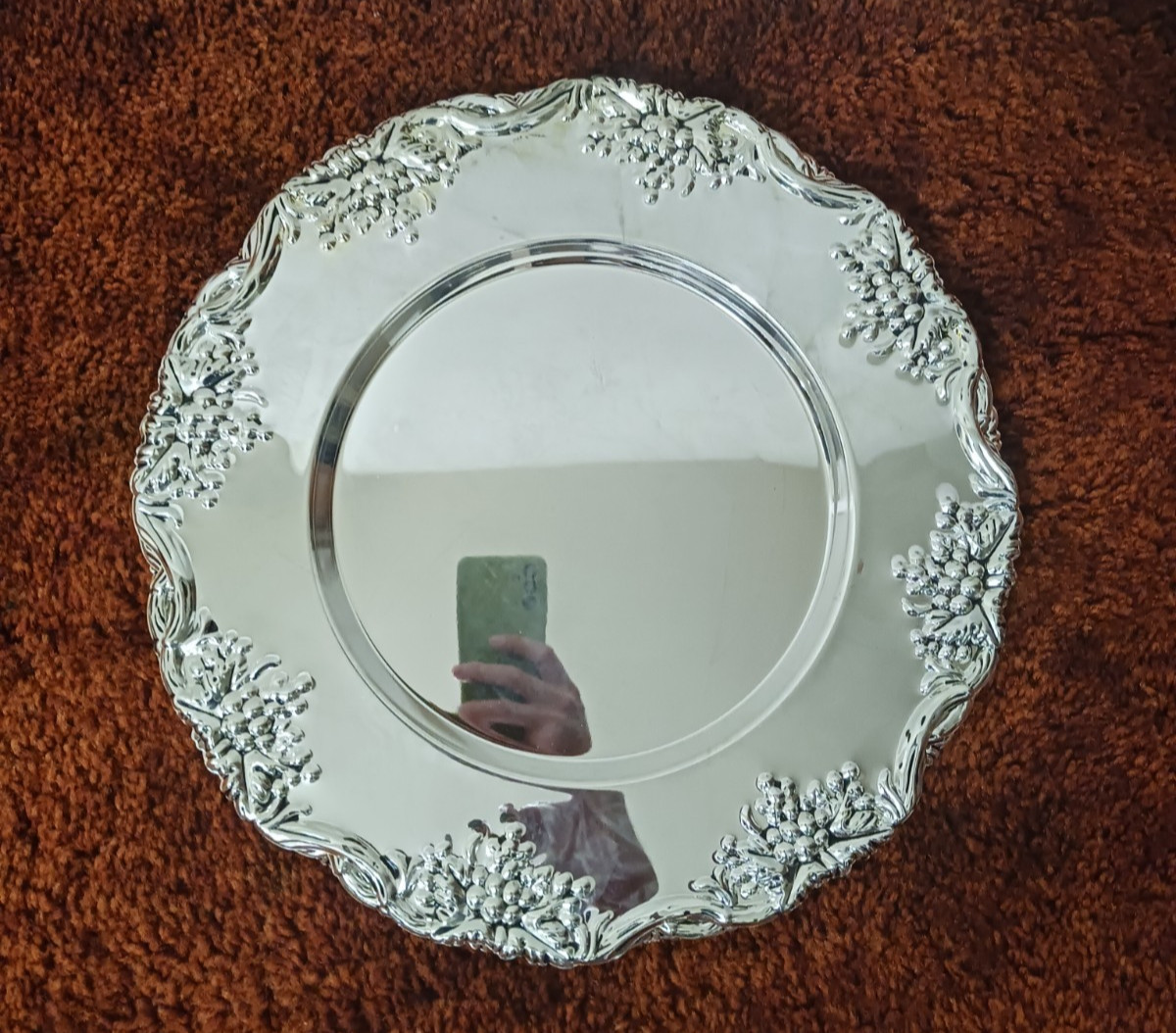 Set of 4 1970s Godinger Silverplate Chargers Hong Kong Excellent Condition 13 in
