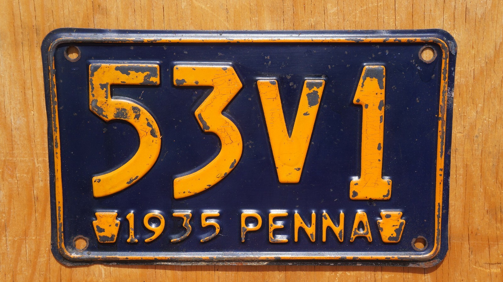 1935 Pennsylvania Keystone License Plate # 53 V 1