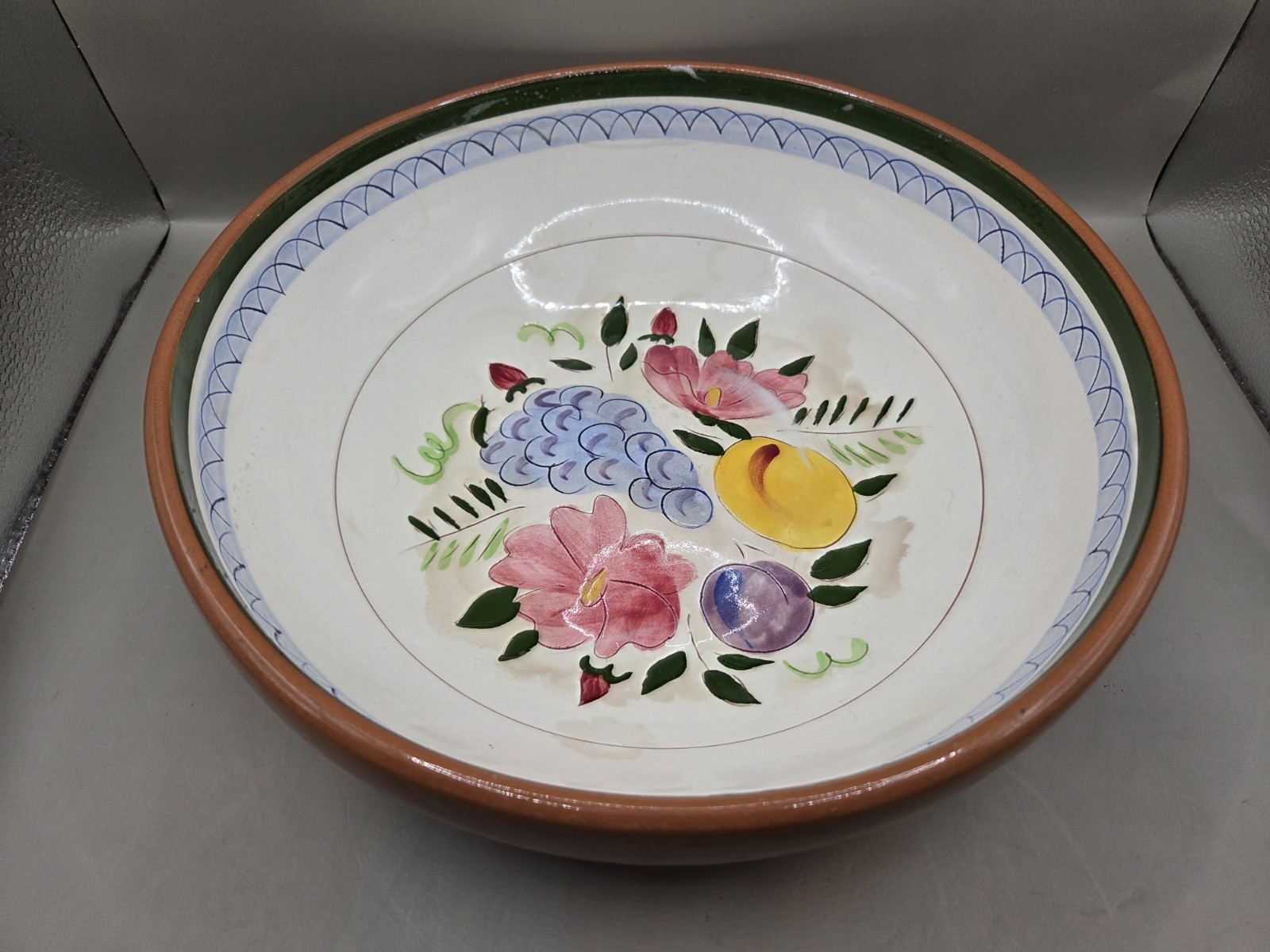 VTG. Stangl Fruit Bowl Pottery Fruit and Flowers 12\