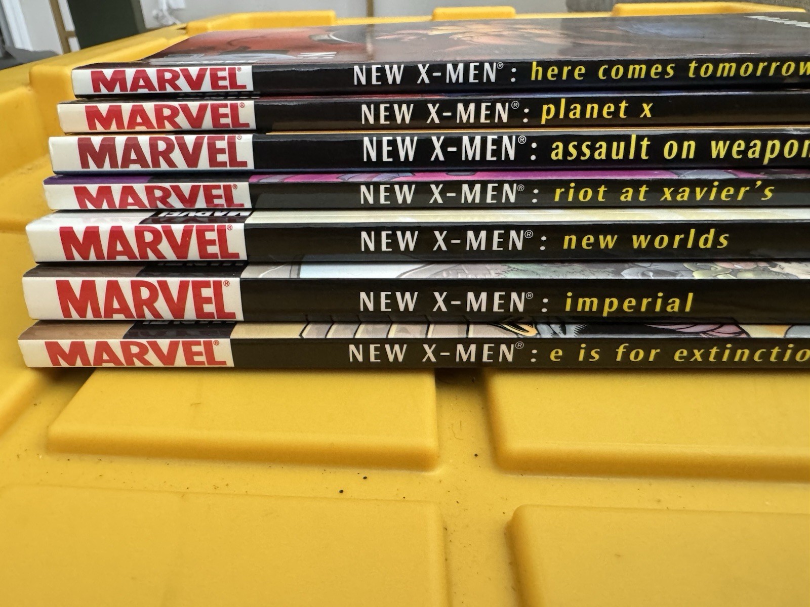 New X-Men - Complete Volume Series 1-7 TPB Lot