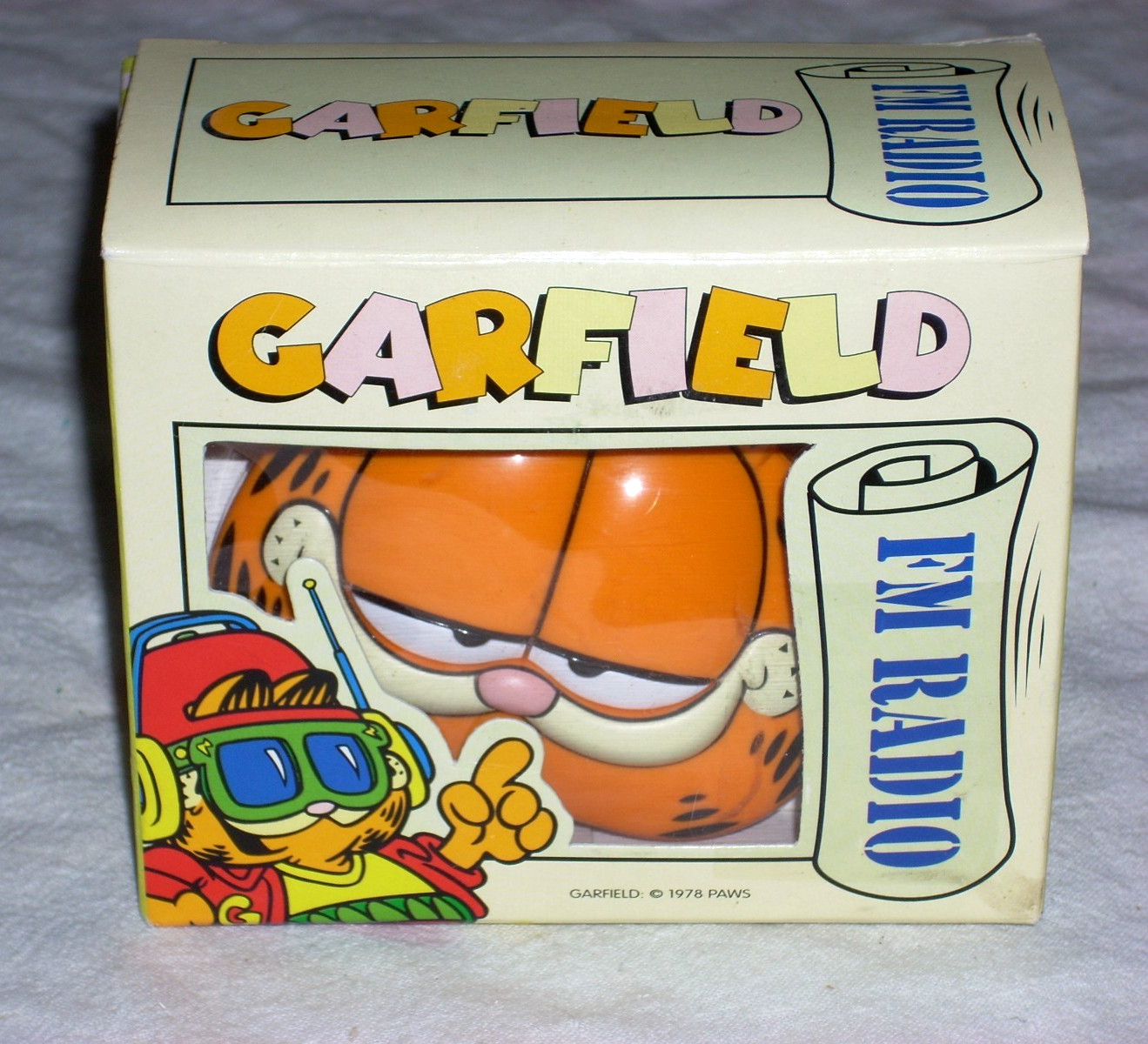 1978 Garfield Vintage Portable FM Radio New In Opened Box Tested